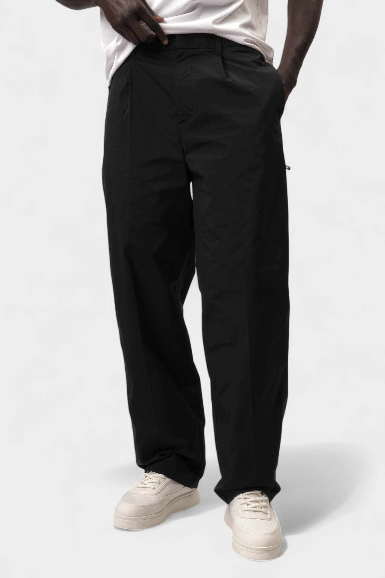 EM001463_AF13810 Брюки Emporio Armani Белый