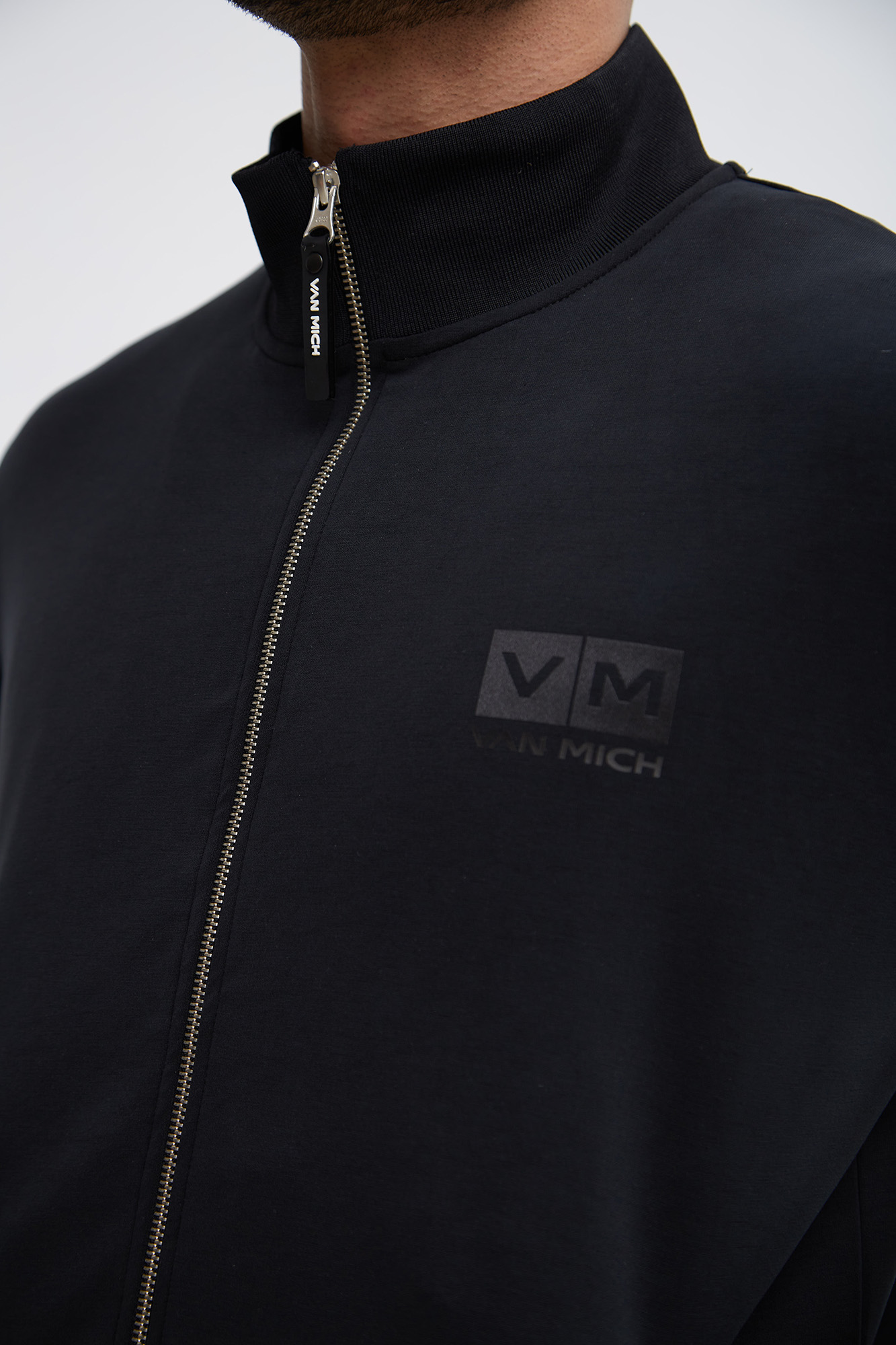 VM-231-53-020 Толстовка Van Mich Черный