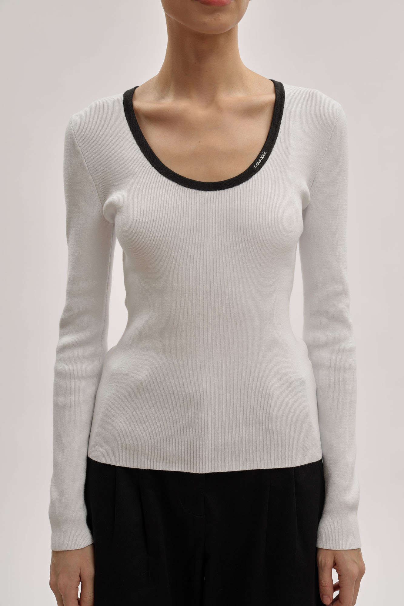 LV044D360G лонгслив calvin klein jeans