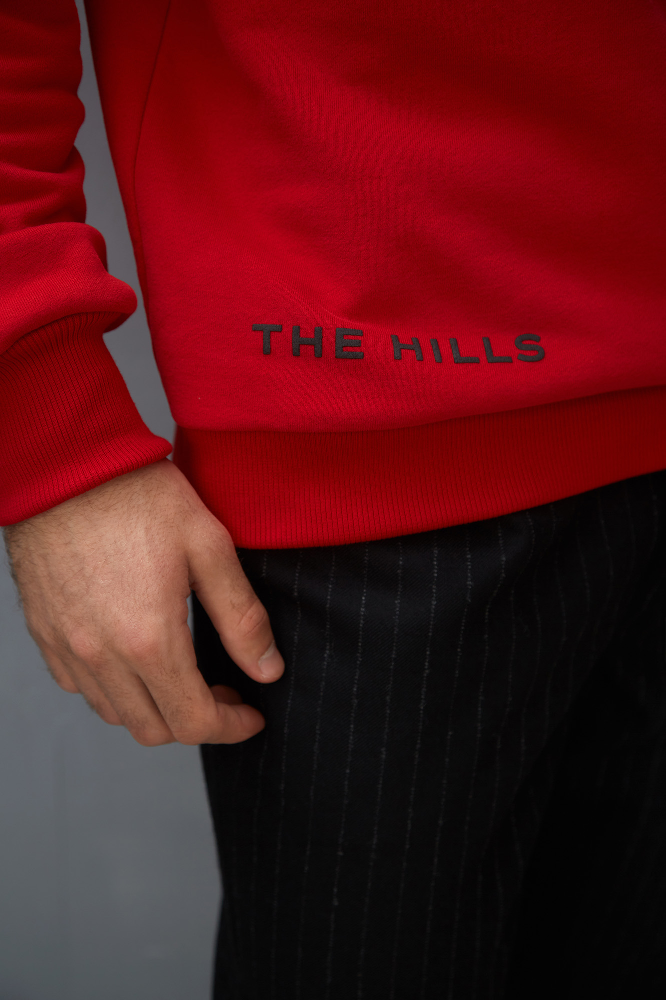 M-231-THT-20-0018 Свитшот The Hills Красный