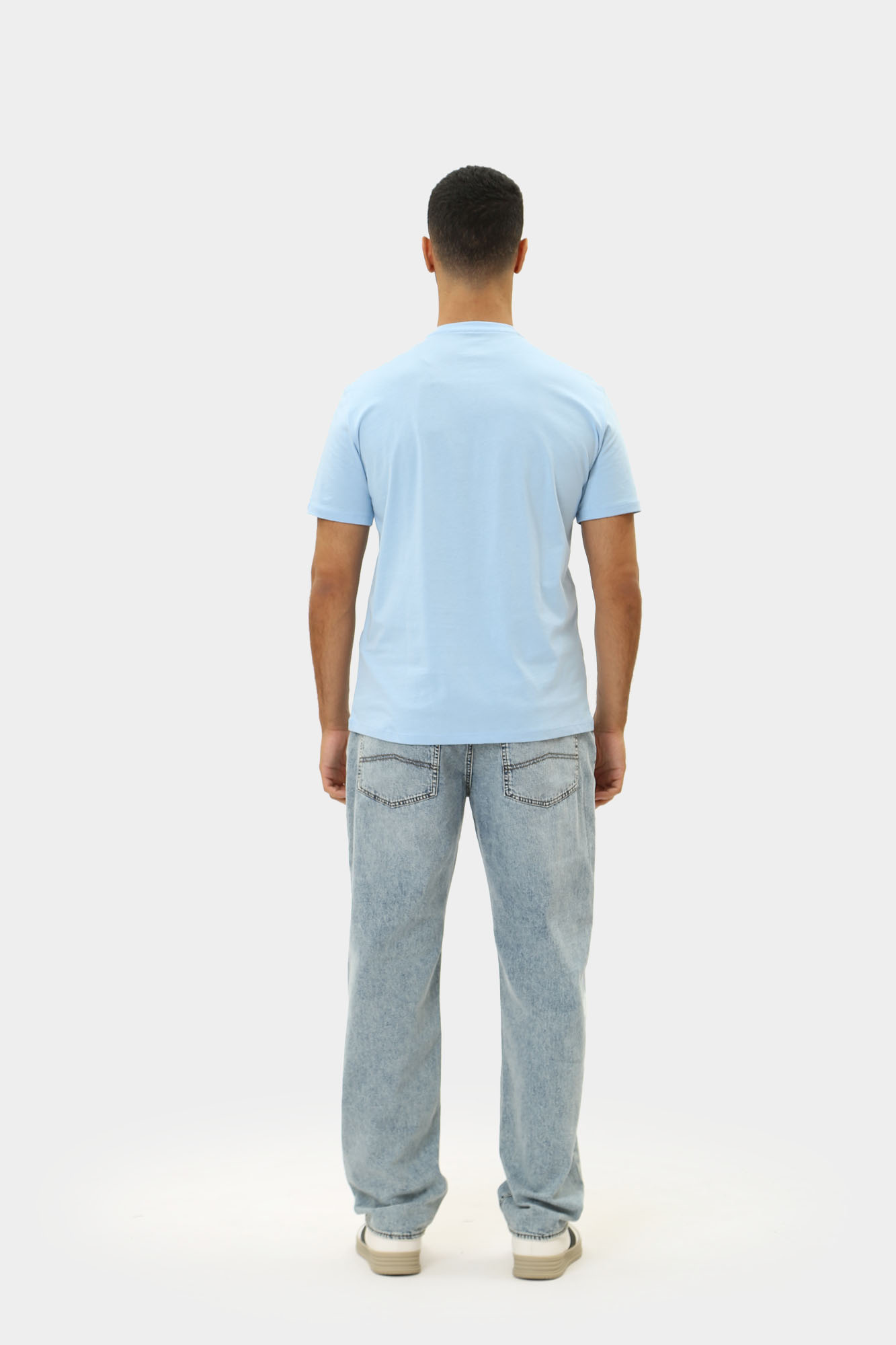 3DZTHR_ZJBYZ Футболка Armani Exchange Голубой