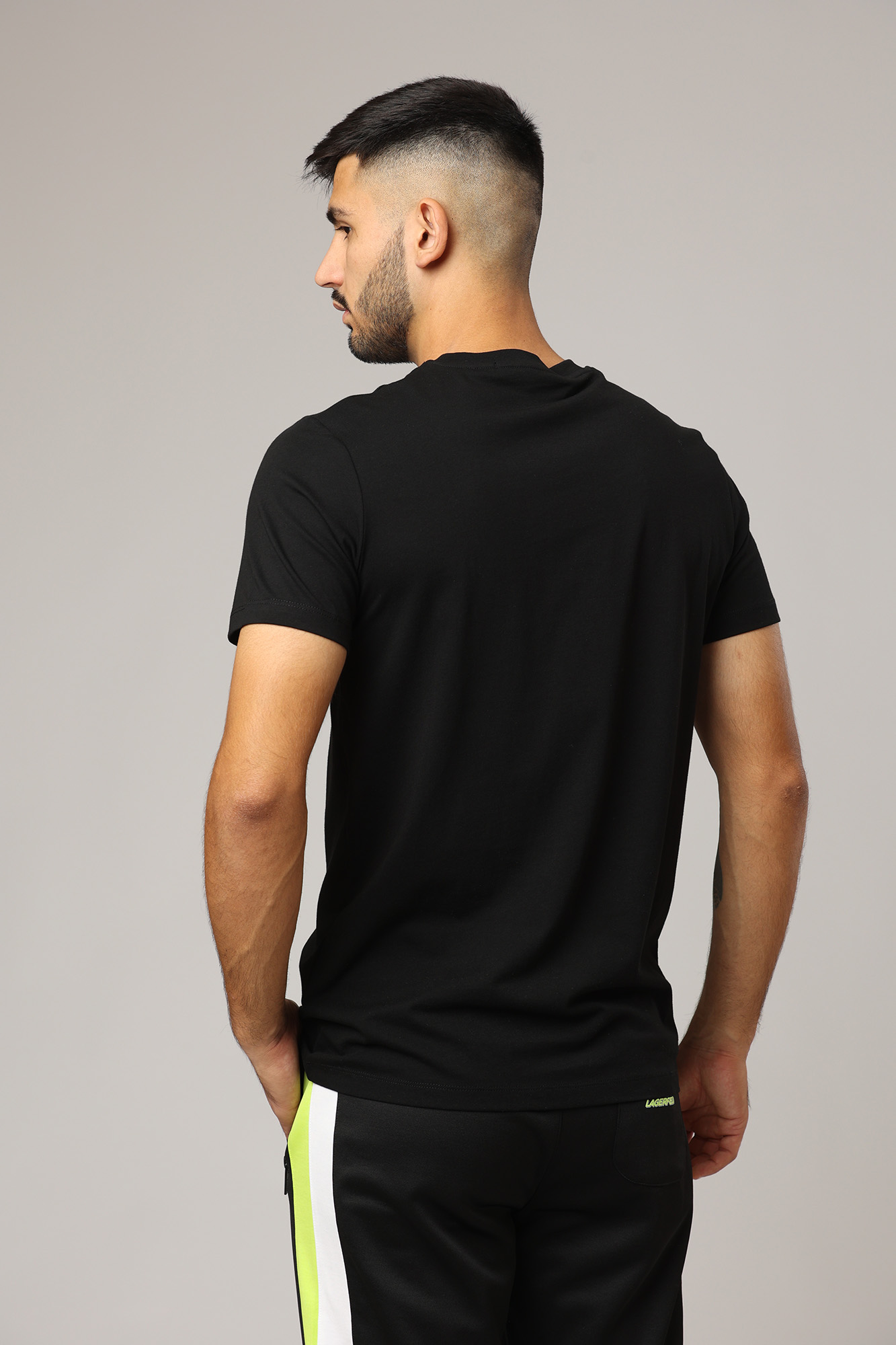 523224_755081 Футболка Karl Lagerfeld Черный