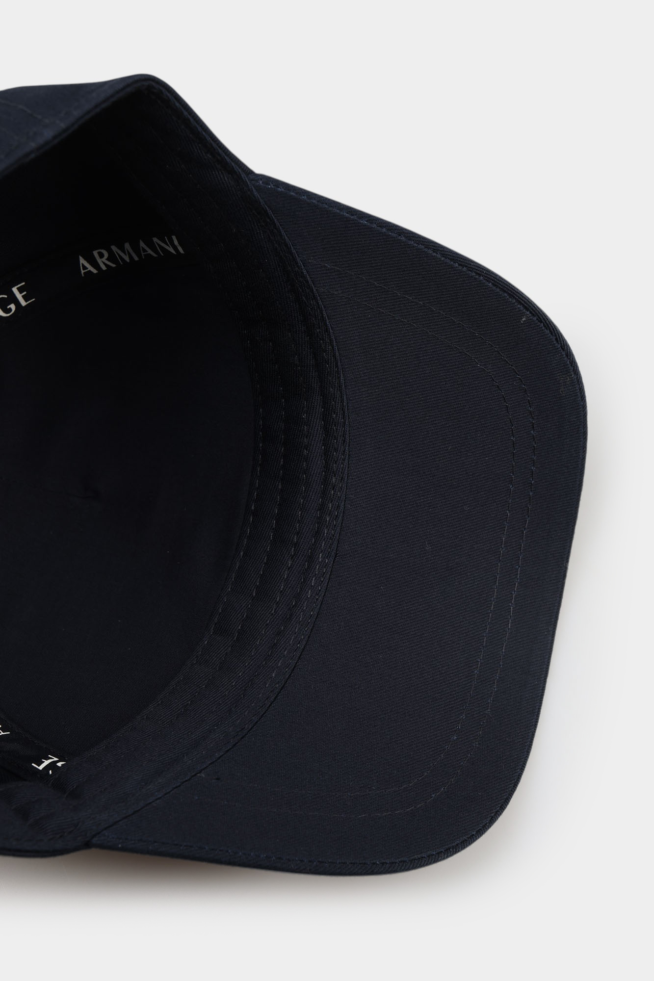 XW000879_AF13378 Кепка Armani Exchange Синий