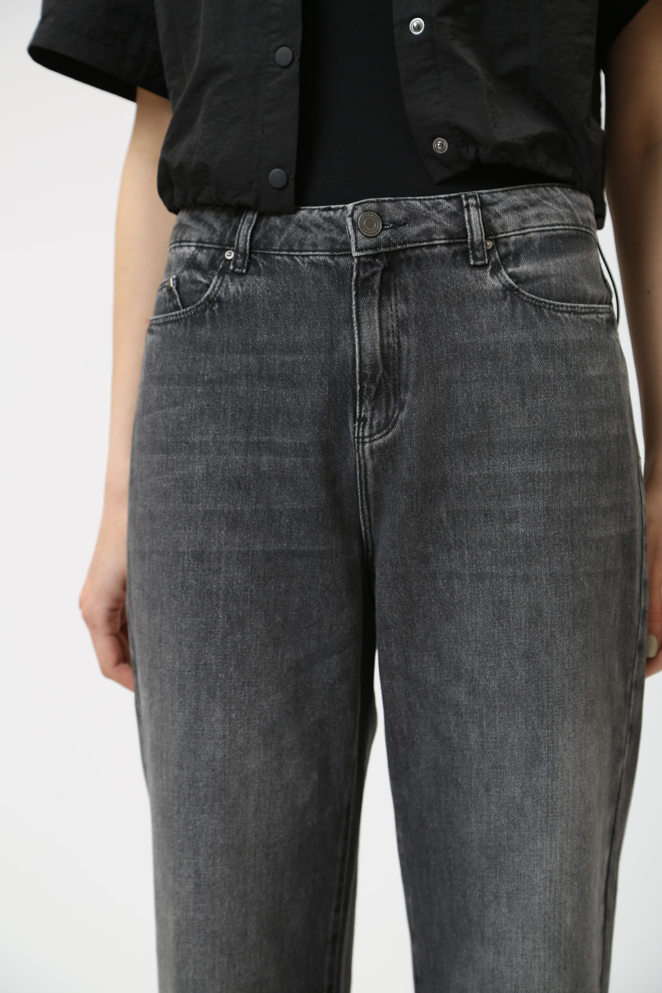 240W1104 брюки джинсовые karl lagerfeld 