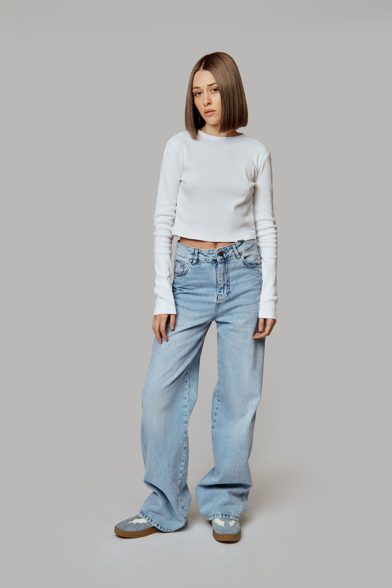 VW-FAT-22-313 кроп-топ van mich 