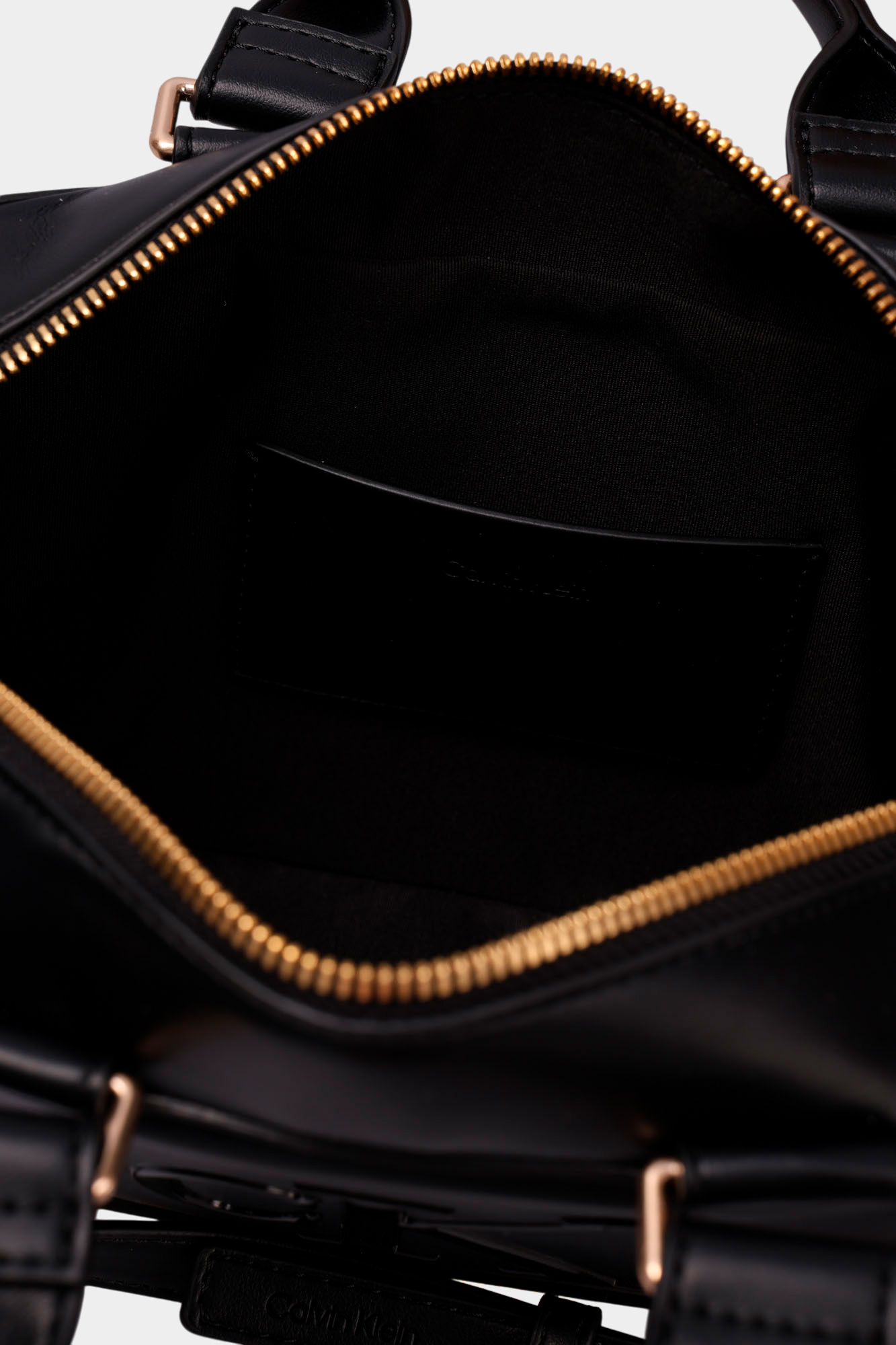 LV04F3411G Сумка Calvin Klein Jeans Черный