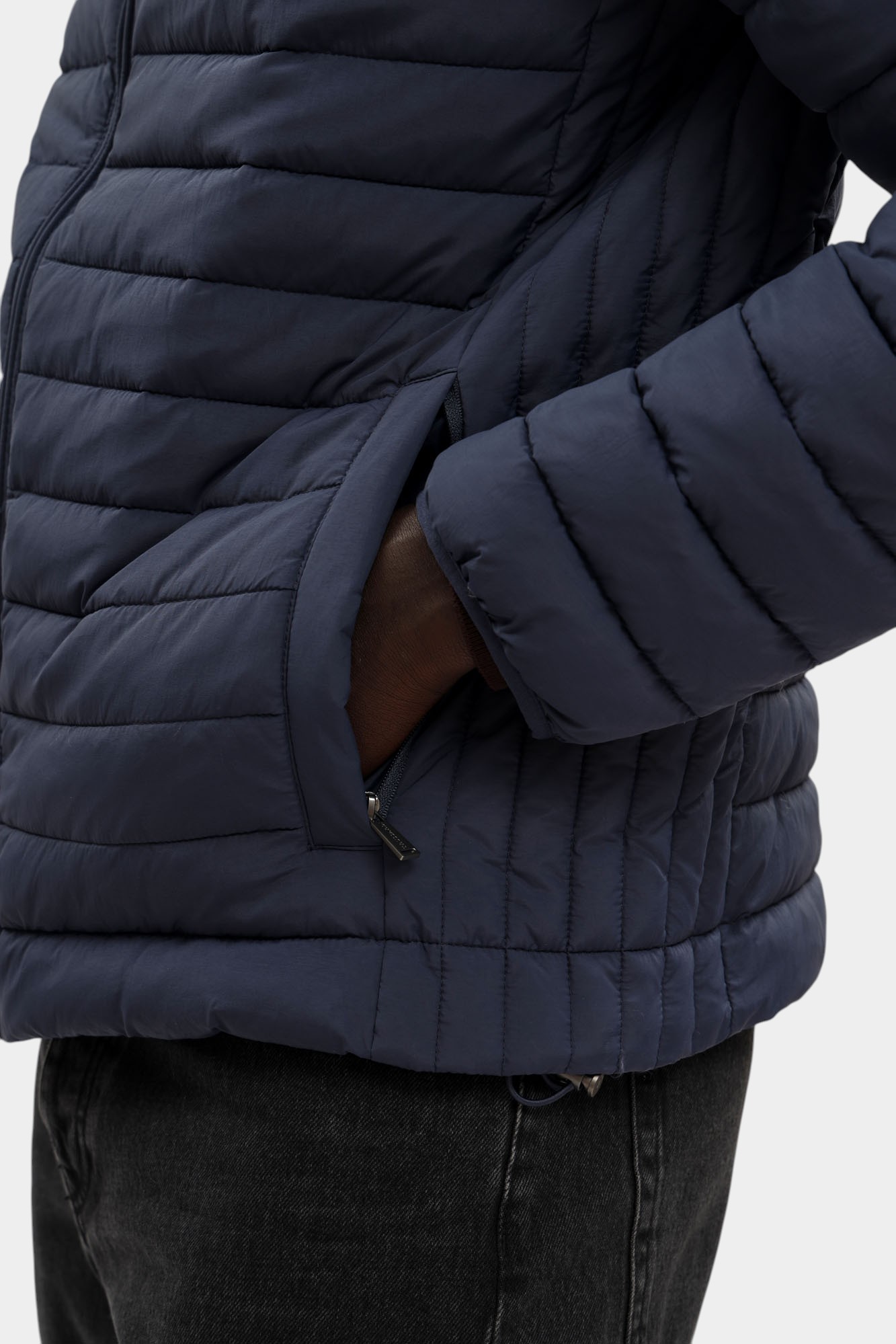 F005M000010N-MO800N10-08YR Куртка Trussardi Синий