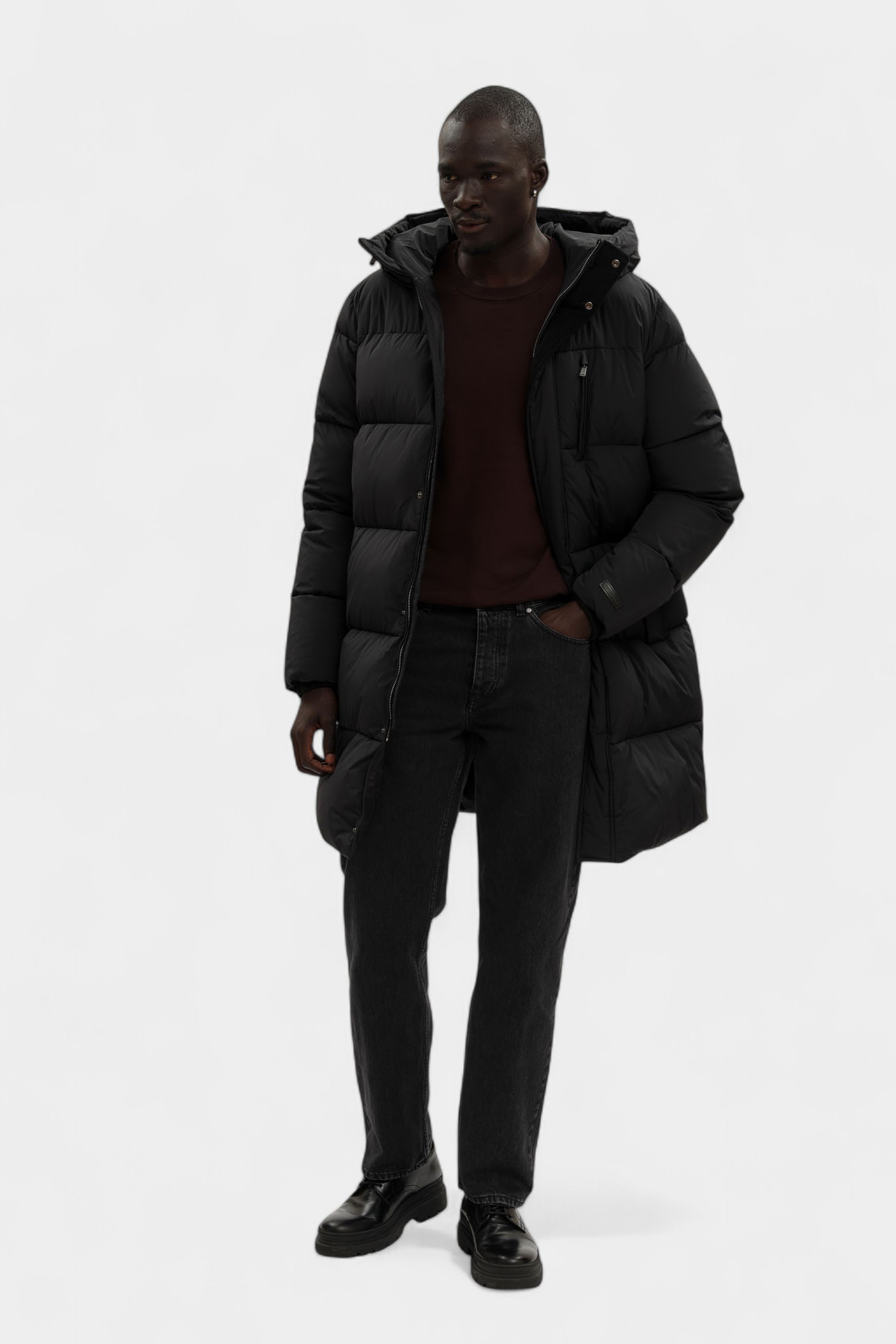 F009M000014N-MO806N12-08YT Пальто пуховое Trussardi Черный