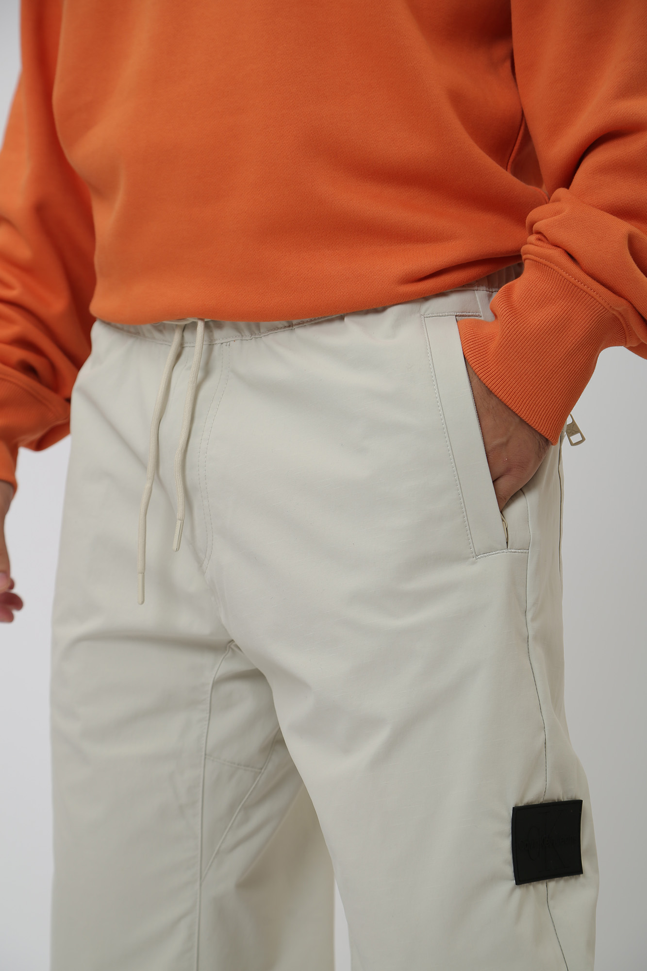 J30J323506 Брюки Calvin Klein Jeans Бежевый