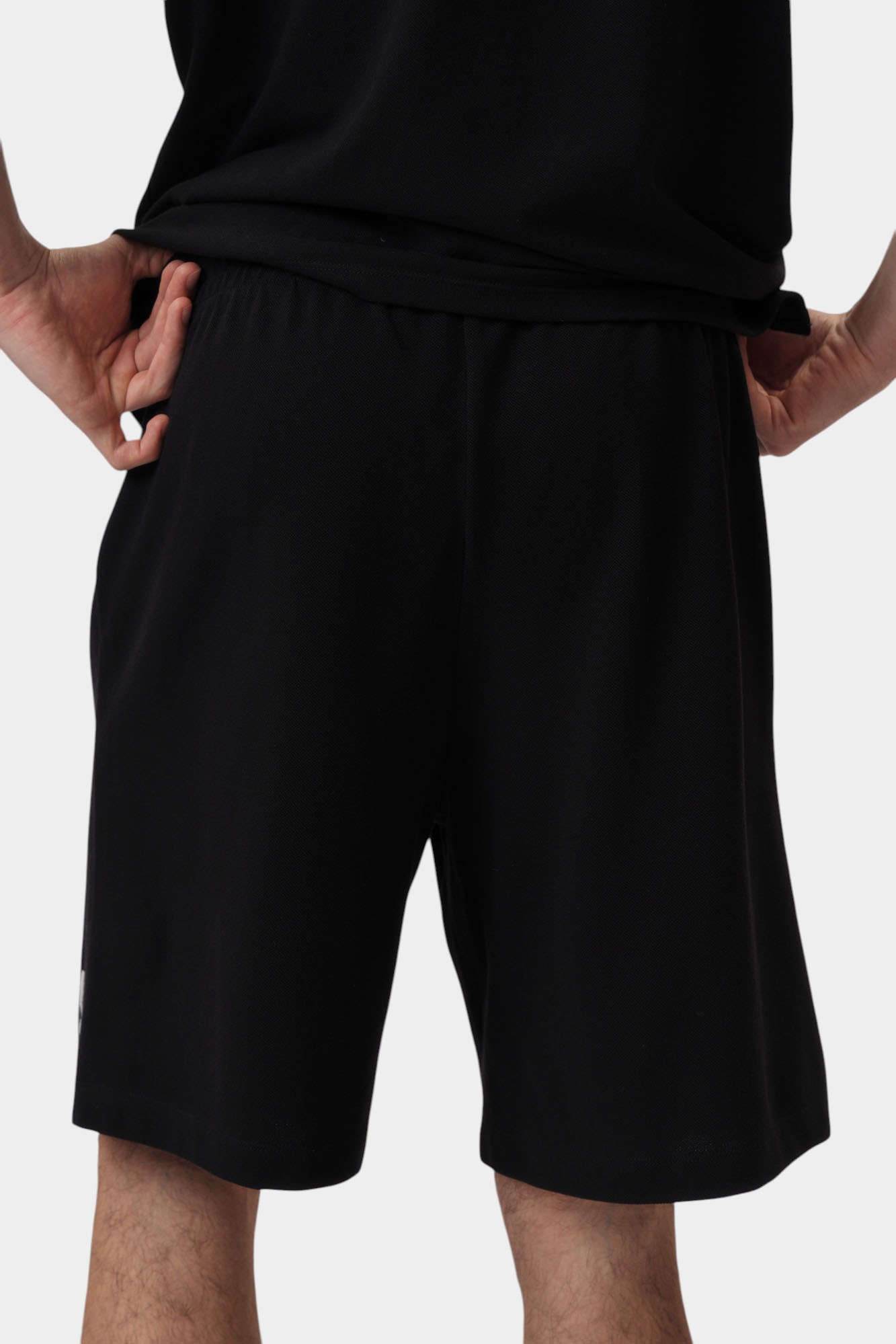 BMF0943 Шорты трикотажные Bikkembergs Черный