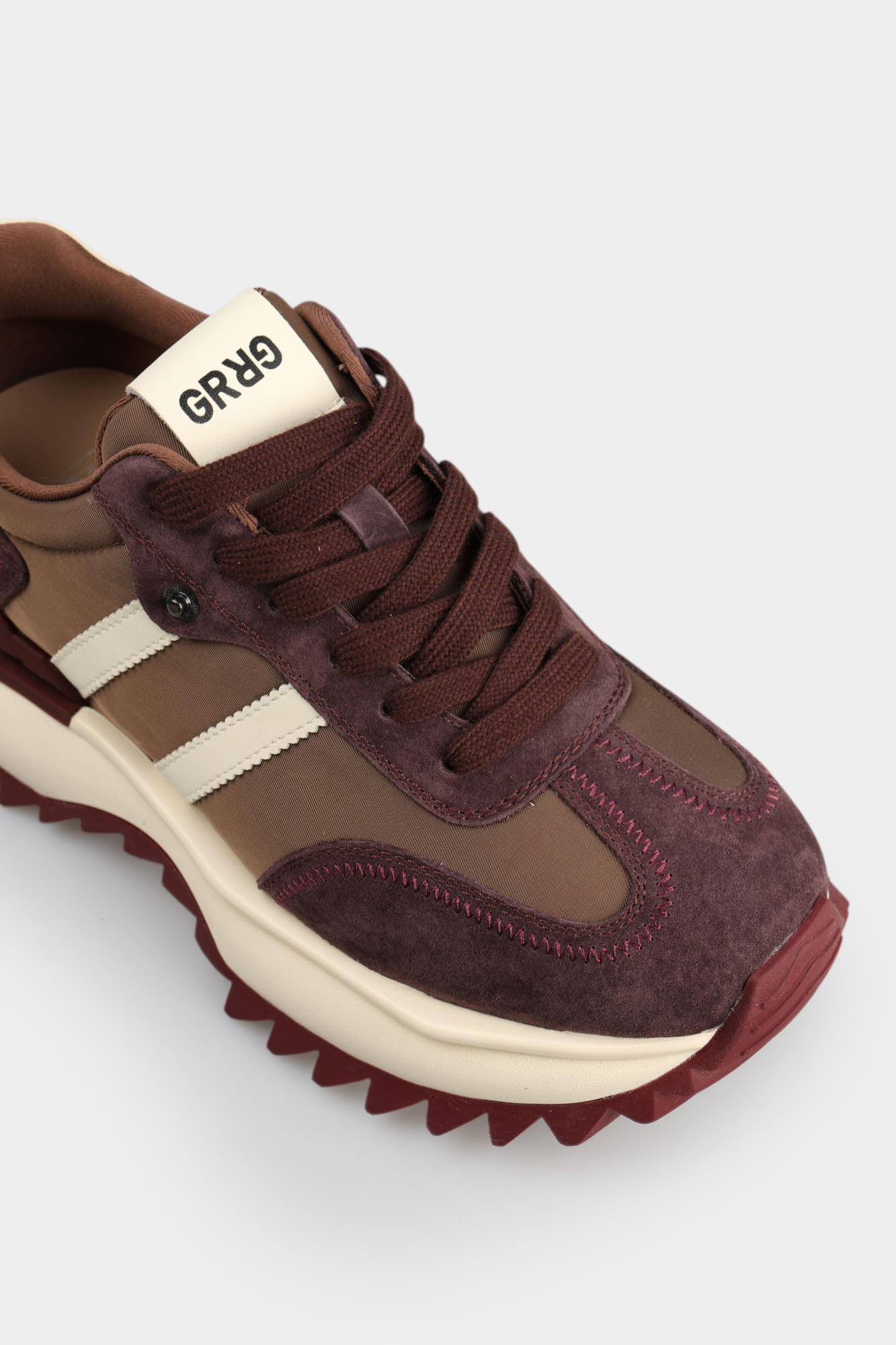 S8-2218-1 Кроссовки Graciana Бордовый