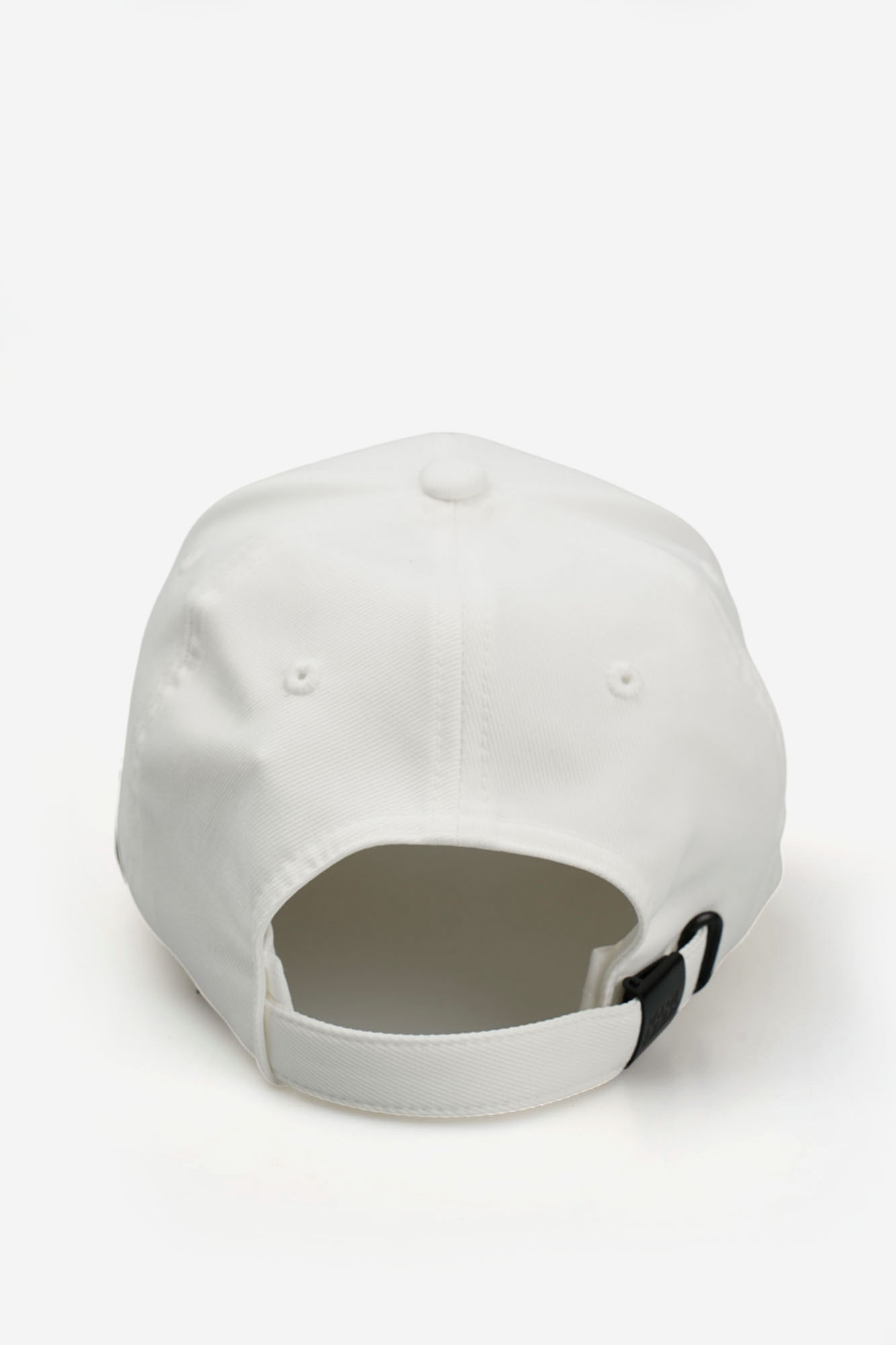 551122_805615 Кепка Karl Lagerfeld Белый