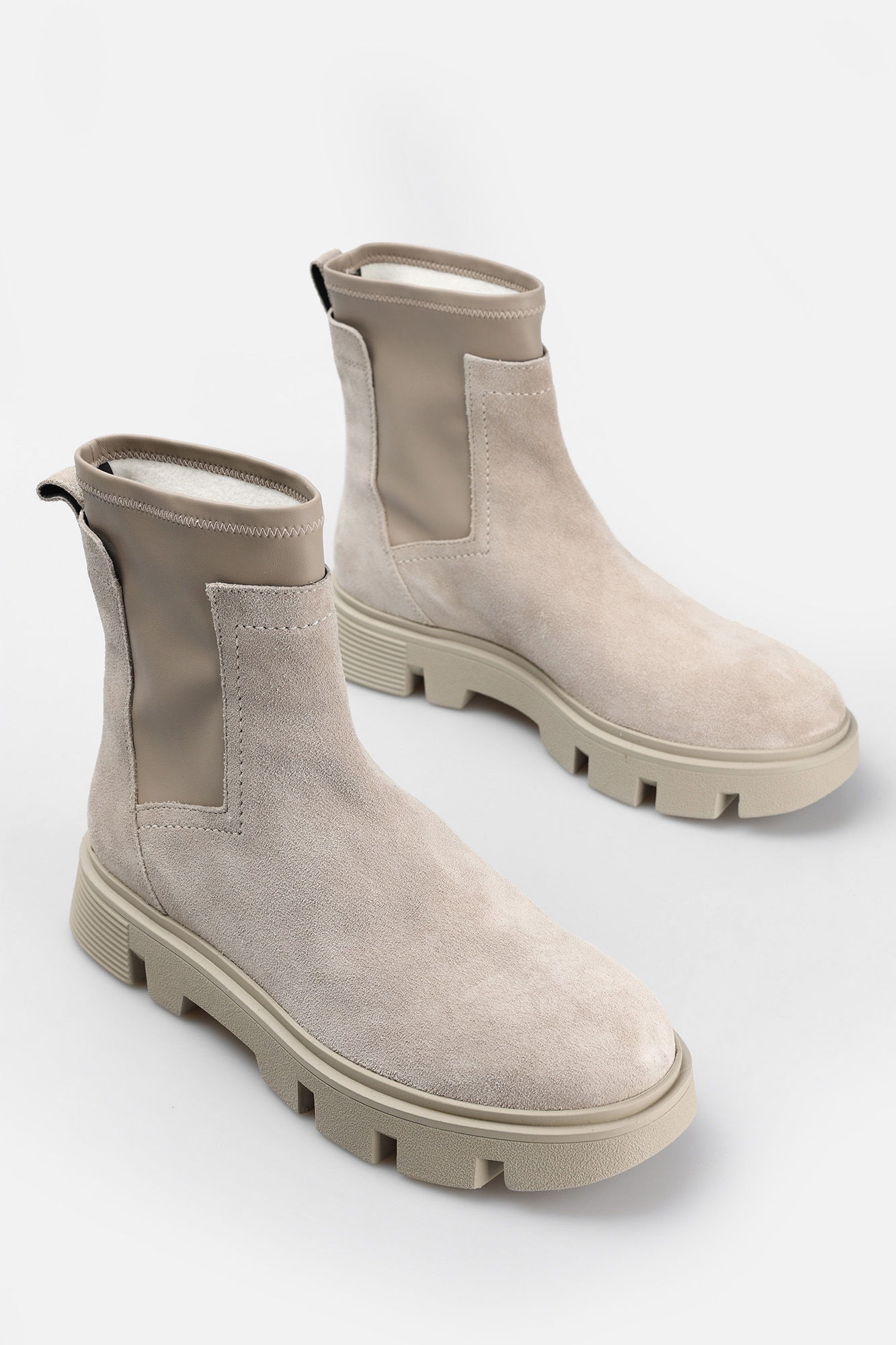 D26UAC022KBC Ботинки Geox Капучино