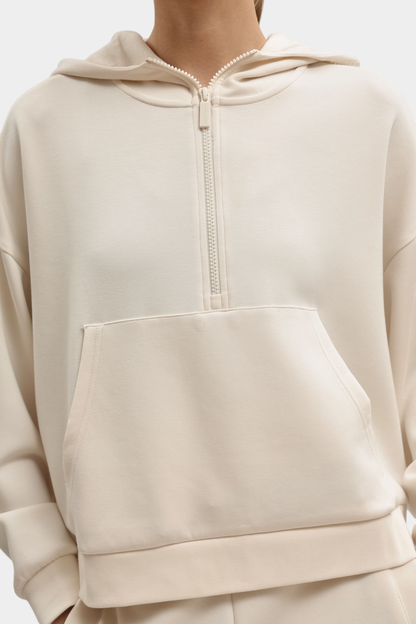 XW000980_AF16111 худи armani exchange 