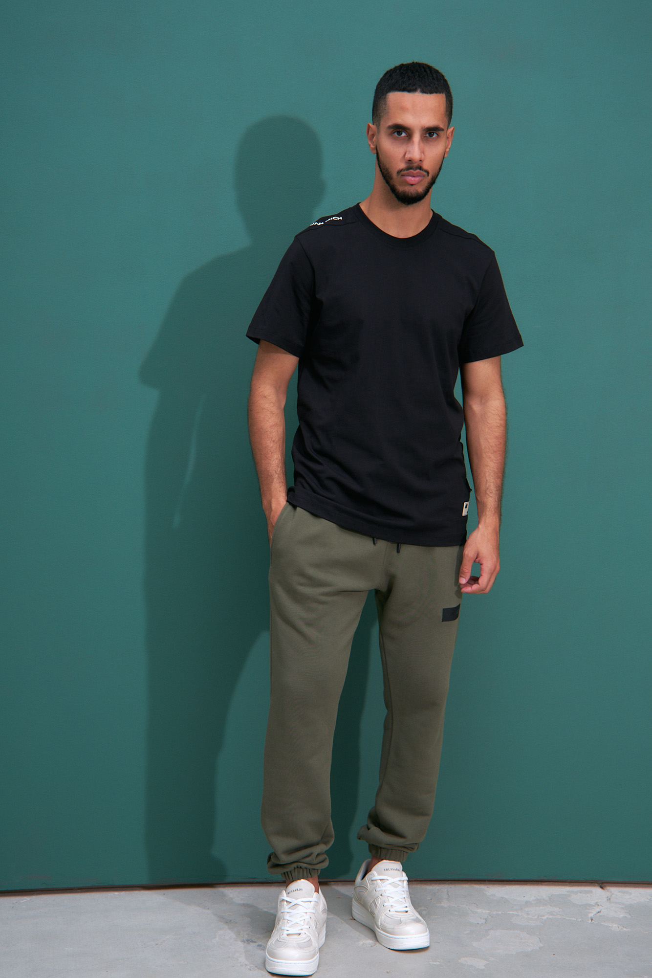 VM-232-20-137 Брюки спортивные Van Mich Хаки