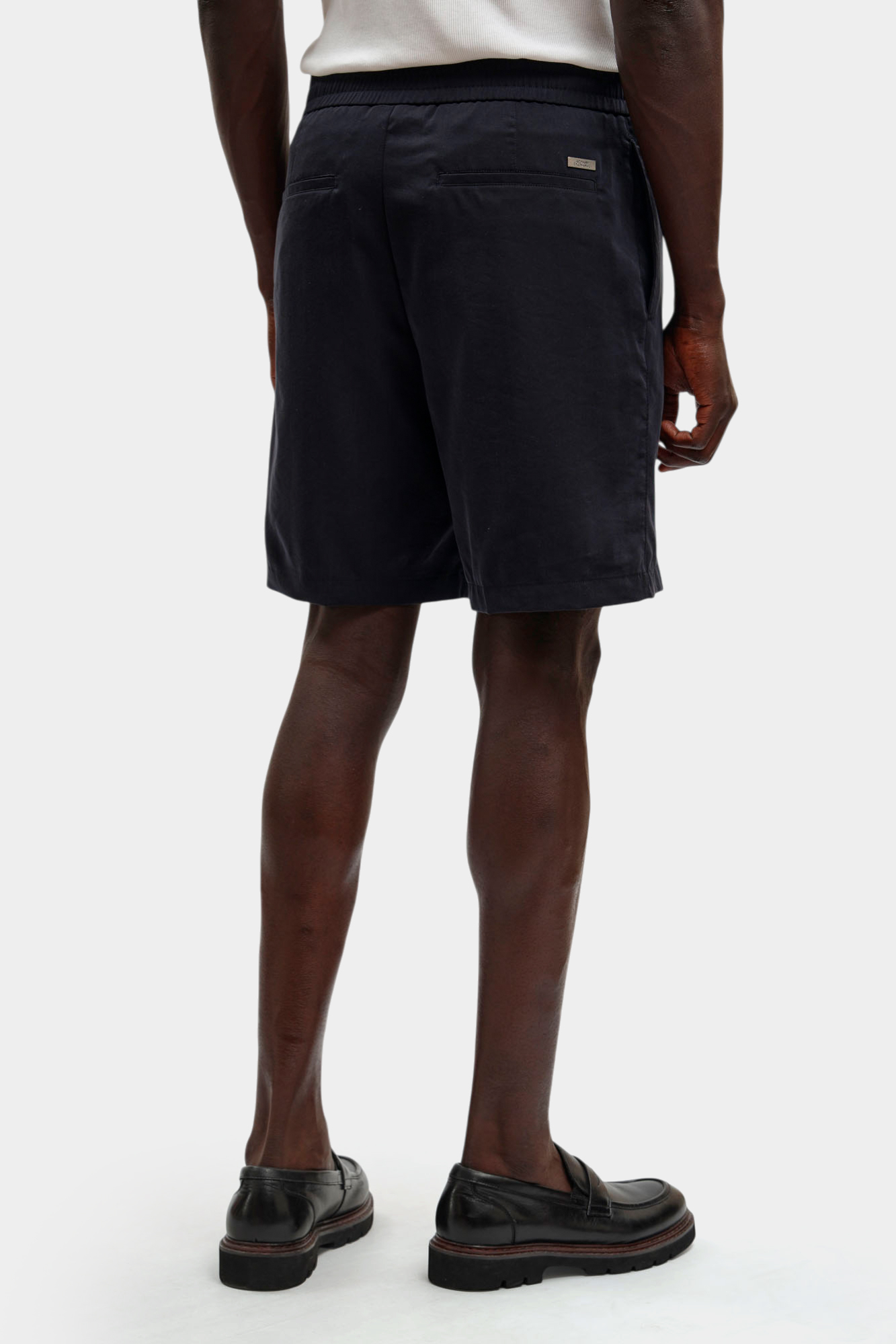 XM002095_AF22545 Шорты Armani Exchange Синий