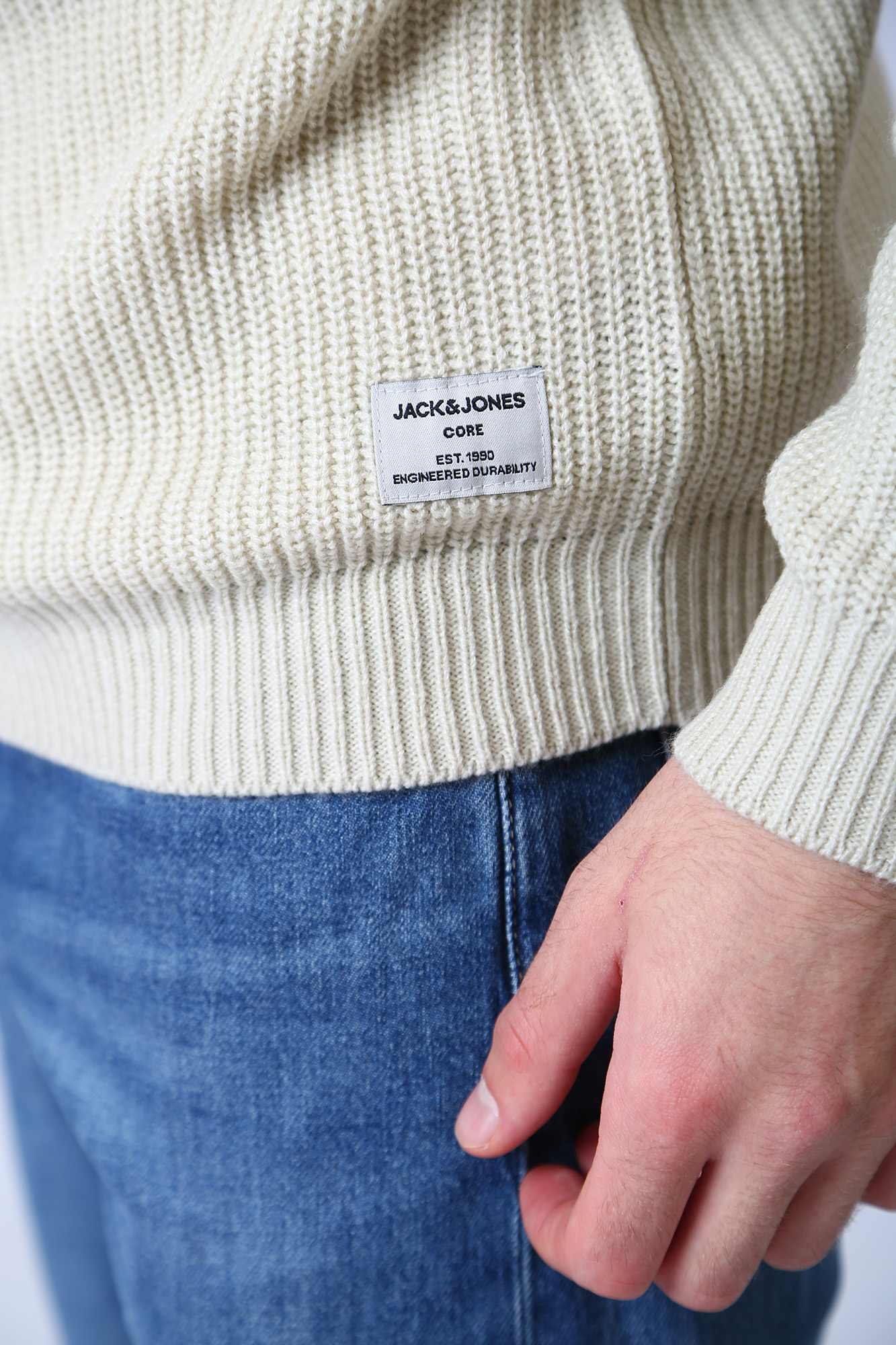 12217487 Джемпер Jack & Jones Белый