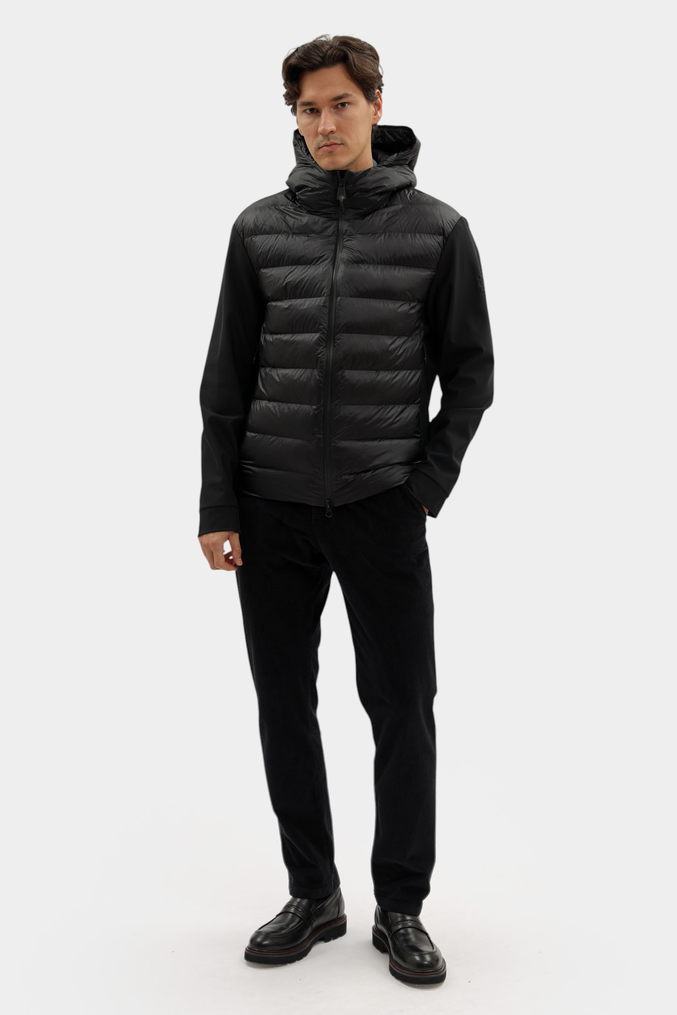 30047560_10018403 Куртка Strellson Черный