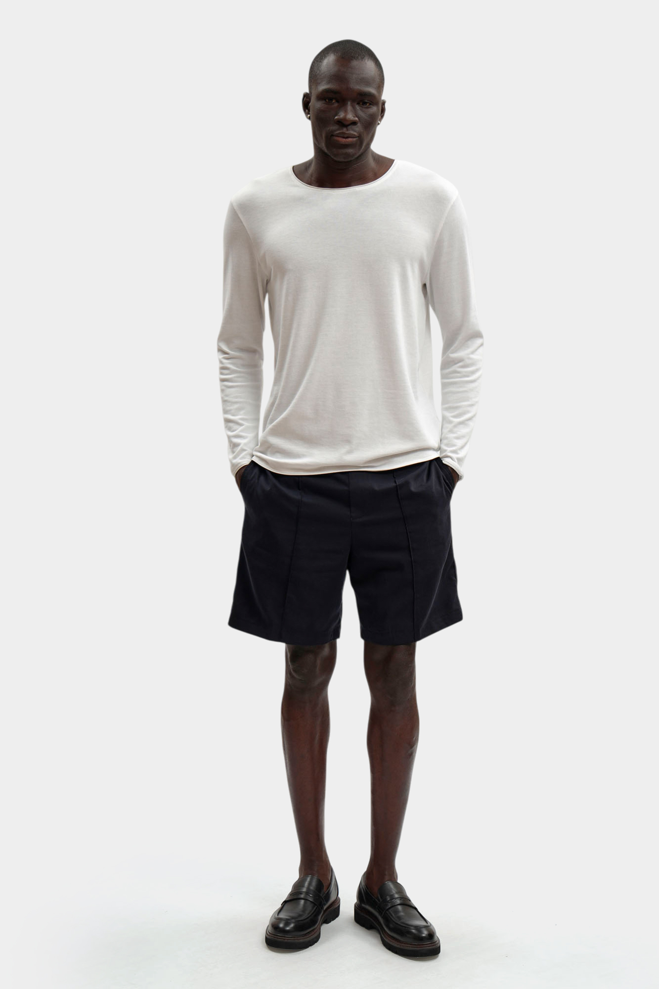 XM002095_AF22545 Шорты Armani Exchange Синий