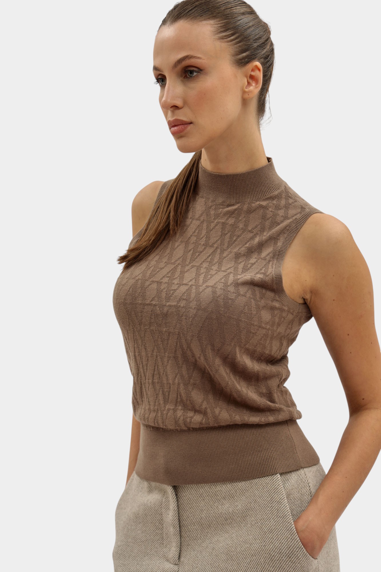 Топ Armani Exchange Коричневый