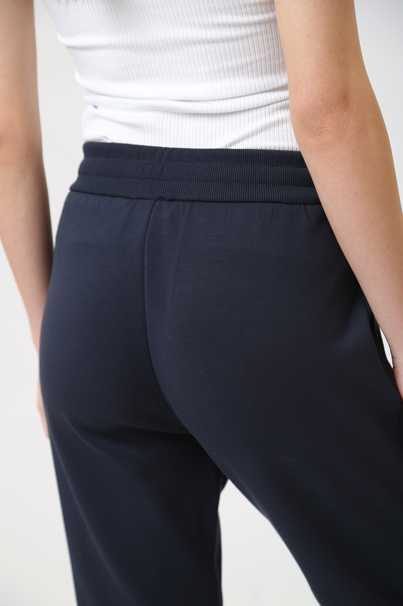 3DYP79_YJEPZ брюки спортивные armani exchange 