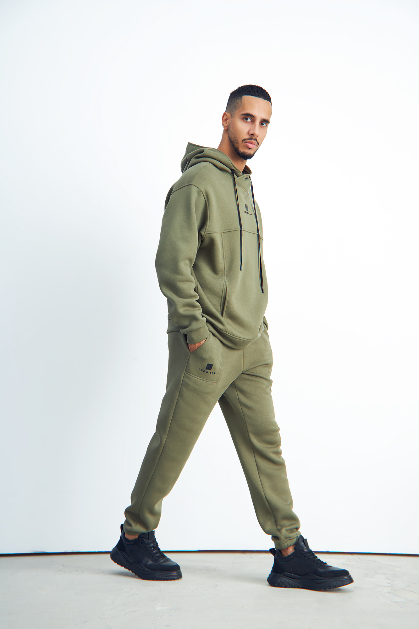 M-232-P-43-0050 Худи The Hills Хаки