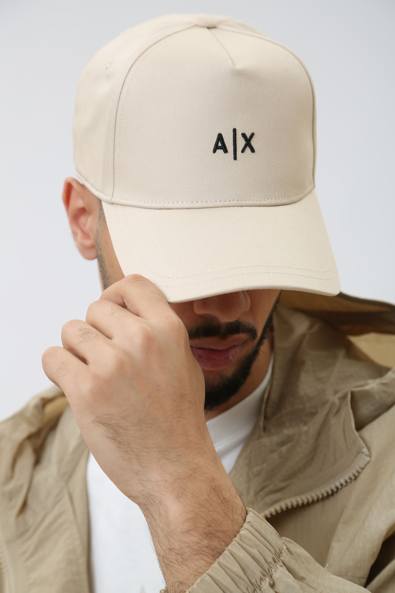 954112_CC571 Кепка Armani Exchange Серый