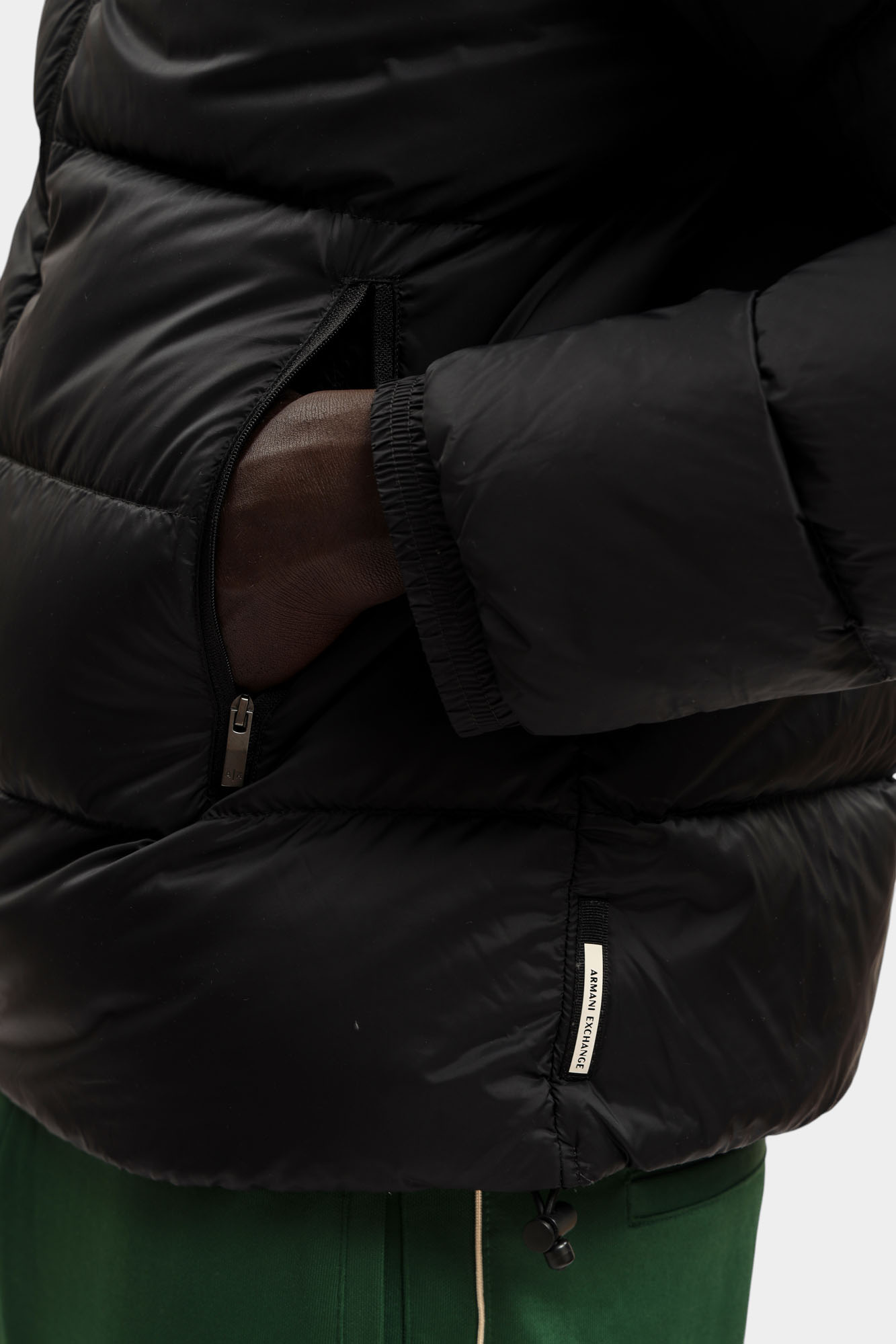 XM001575_AF16927 Куртка утепленная Armani Exchange Черный