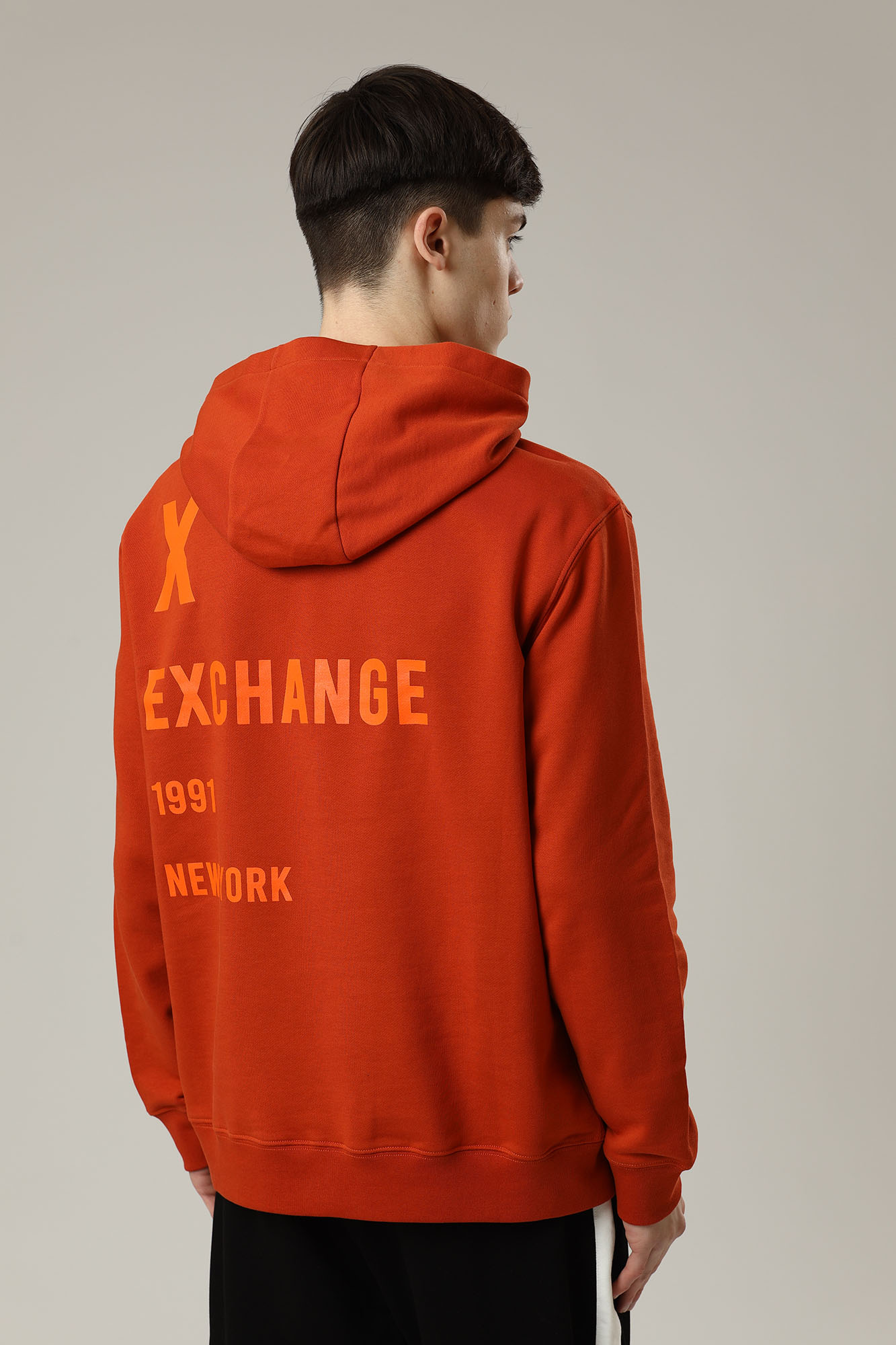 3LZMBA_ZJ6RZ Худи Armani Exchange Оранжевый