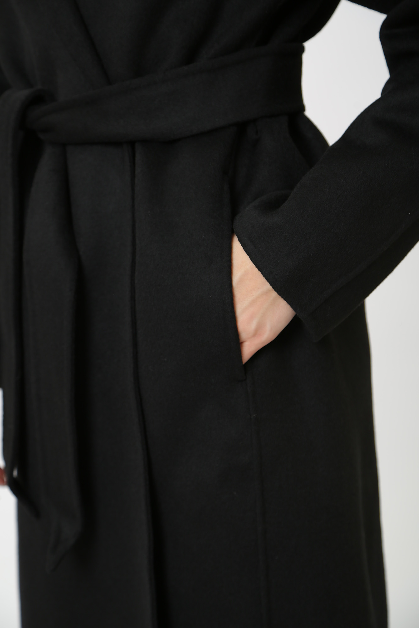 6RYL22_YN4PZ пальто armani exchange