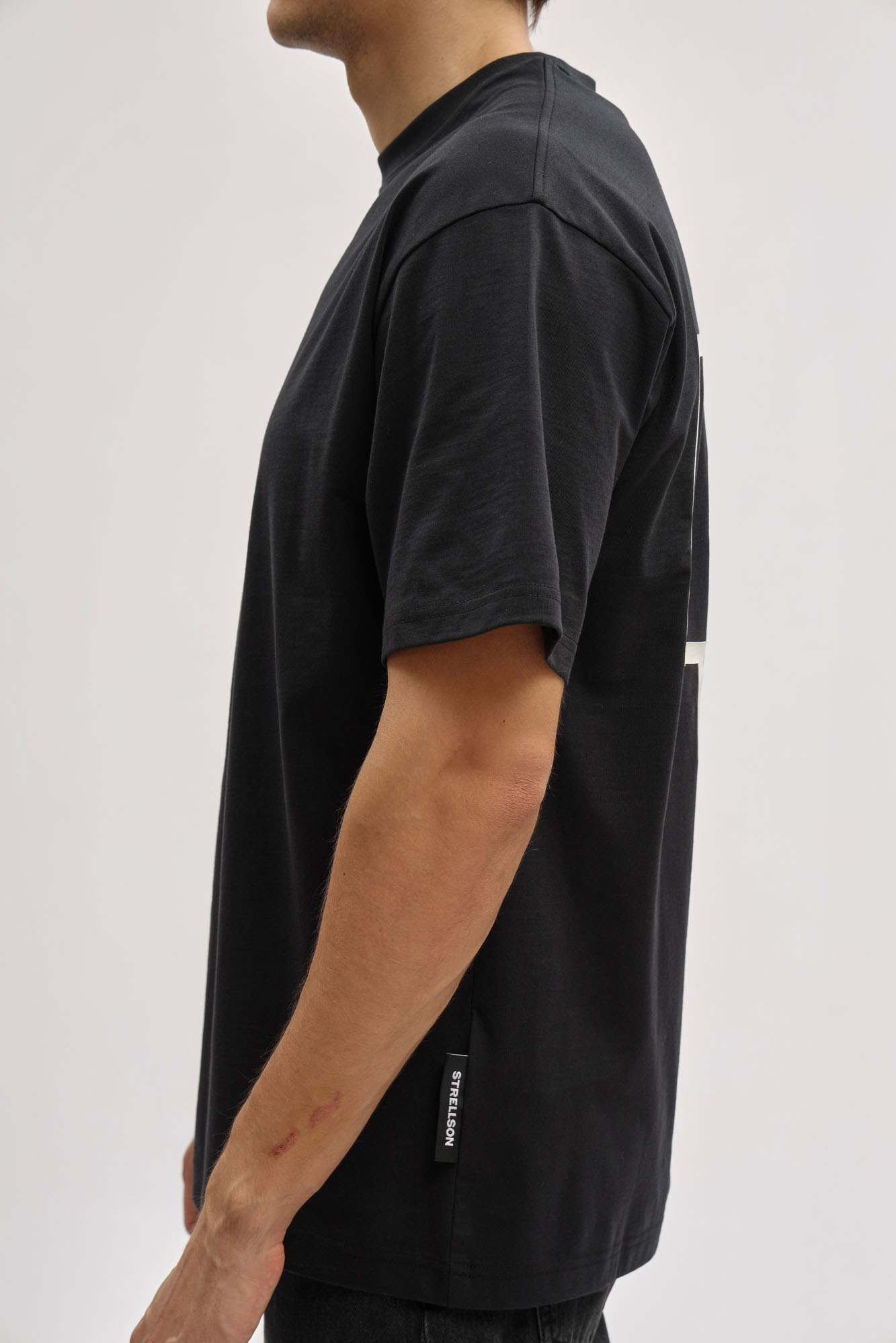 30048304_10015409 Футболка Strellson Черный