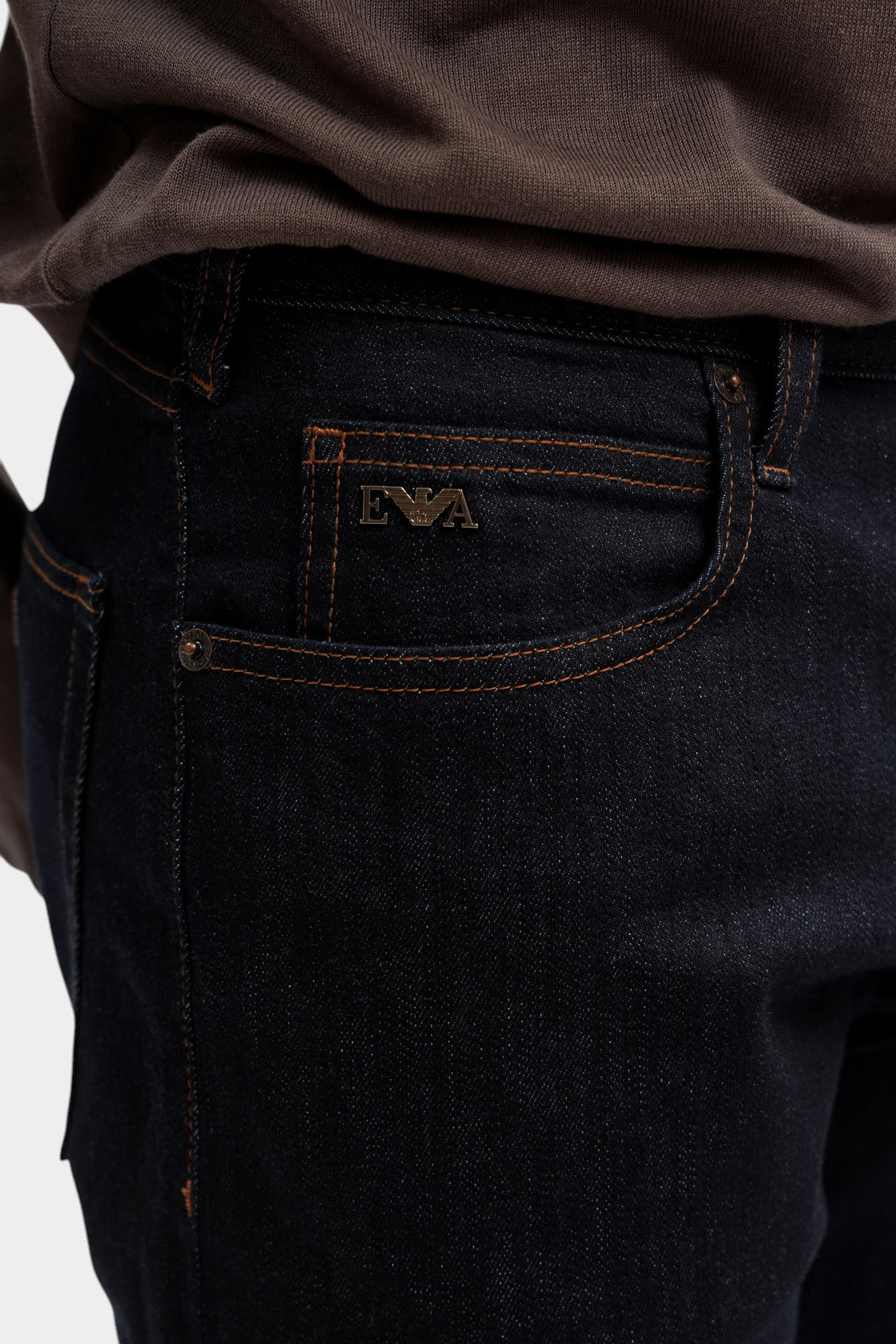 EM001370_AF22800 Джинсы Emporio Armani Синий