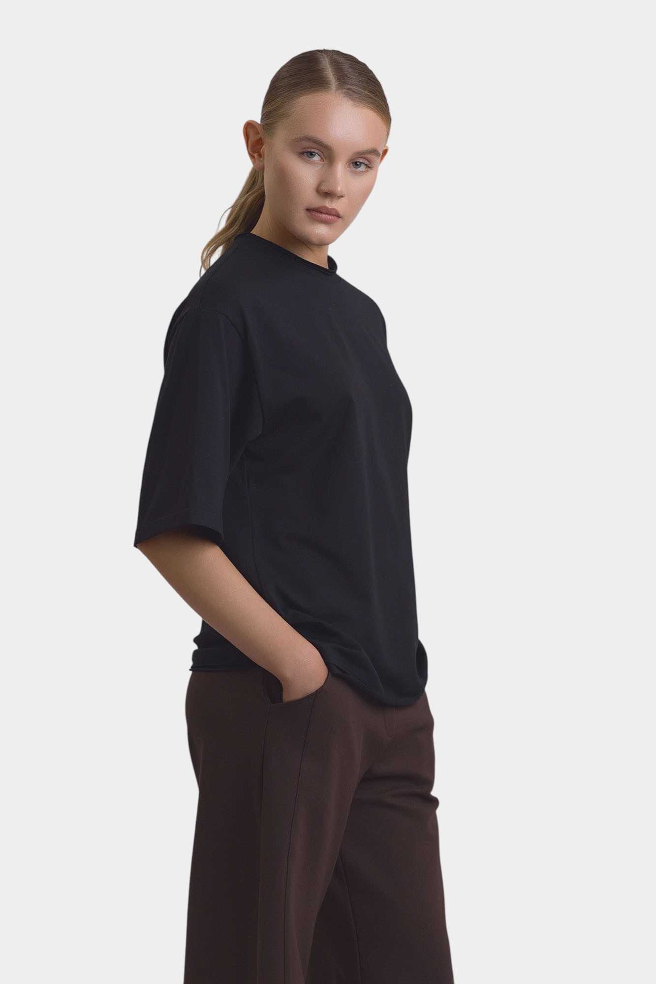 W-252-THT-22-0106 футболка the hills