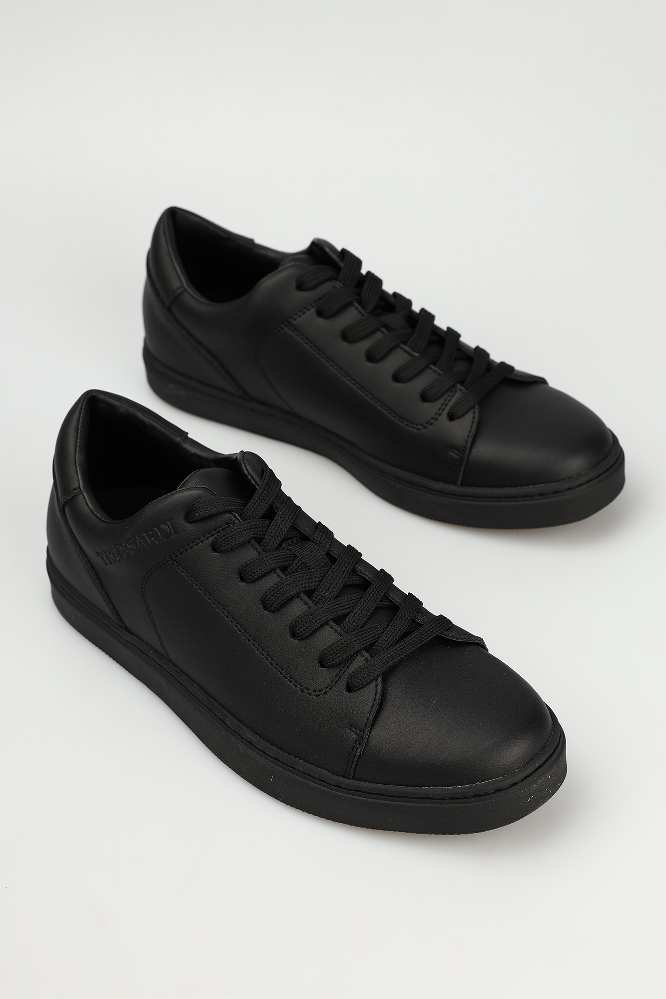 79A00821-9Y099998 Кеды Trussardi Черный