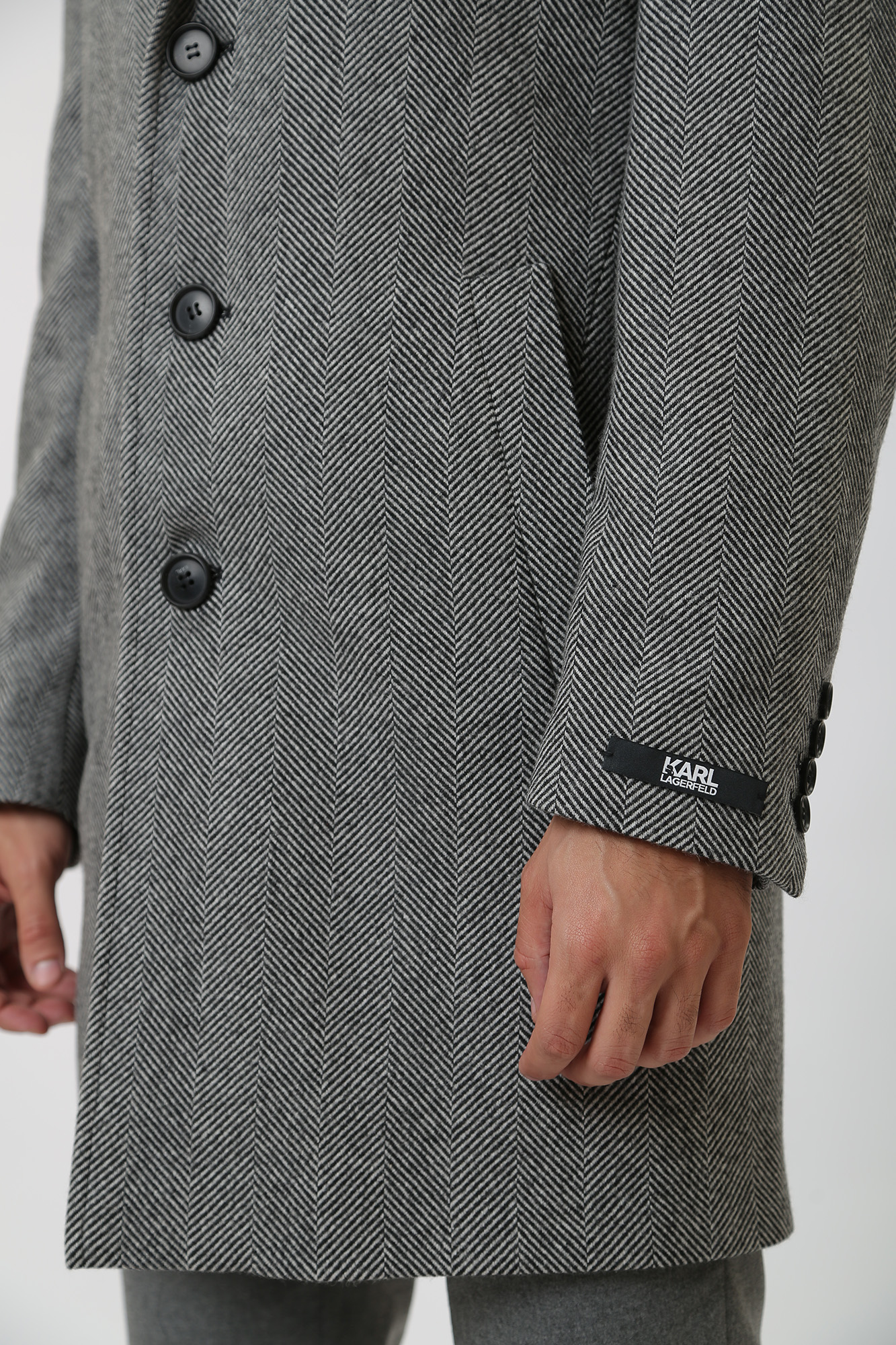 534721_455704 Пальто Karl Lagerfeld Серый