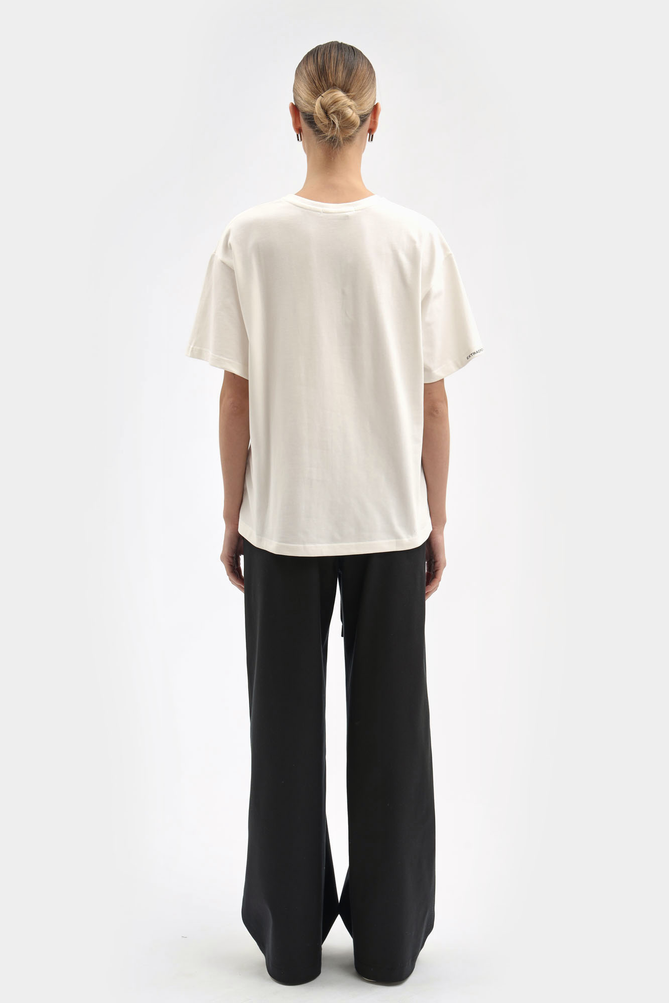 W-261-P-22-1709 футболка the hills