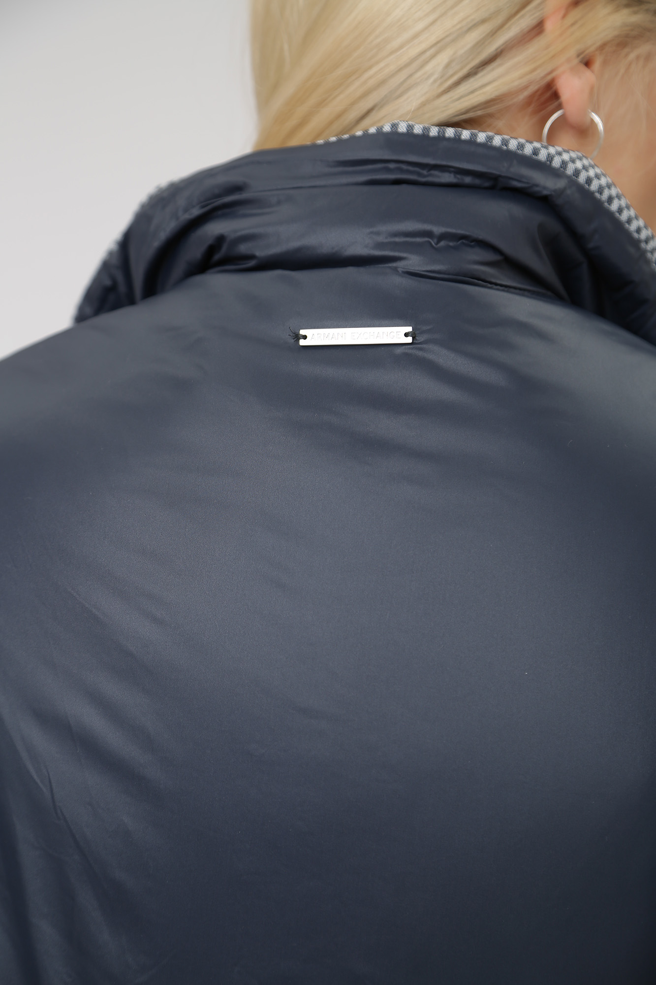 6RYQ34_YN6MZ жилет пуховый armani exchange 