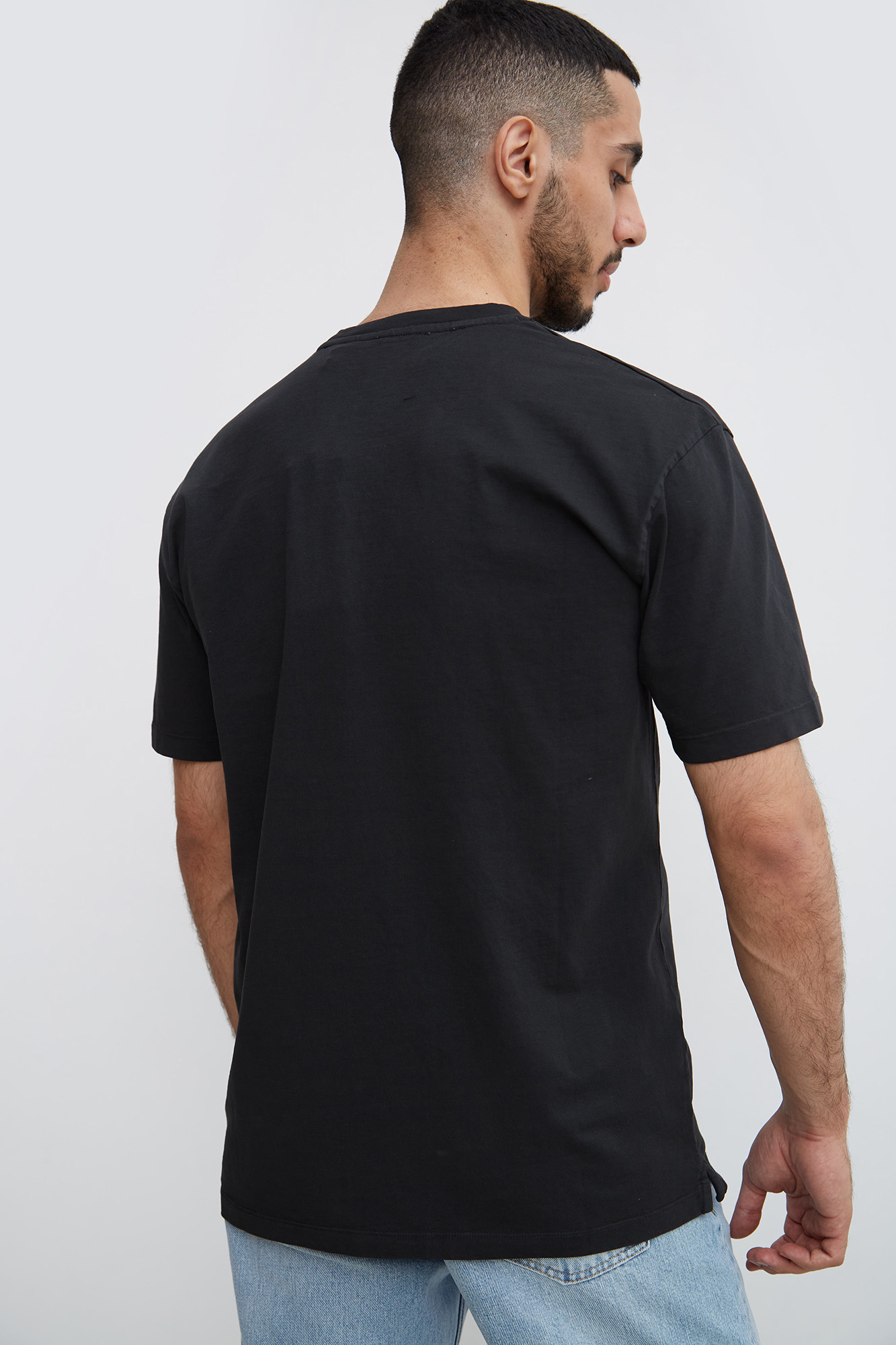 VM-231-22-032 Футболка Van Mich Черный