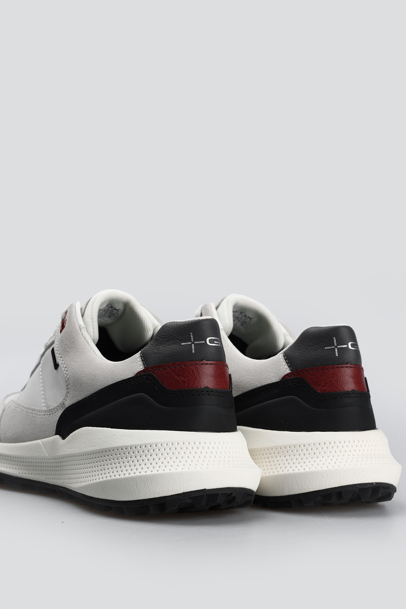 U36E0A02285C1 Кроссовки Geox Серый