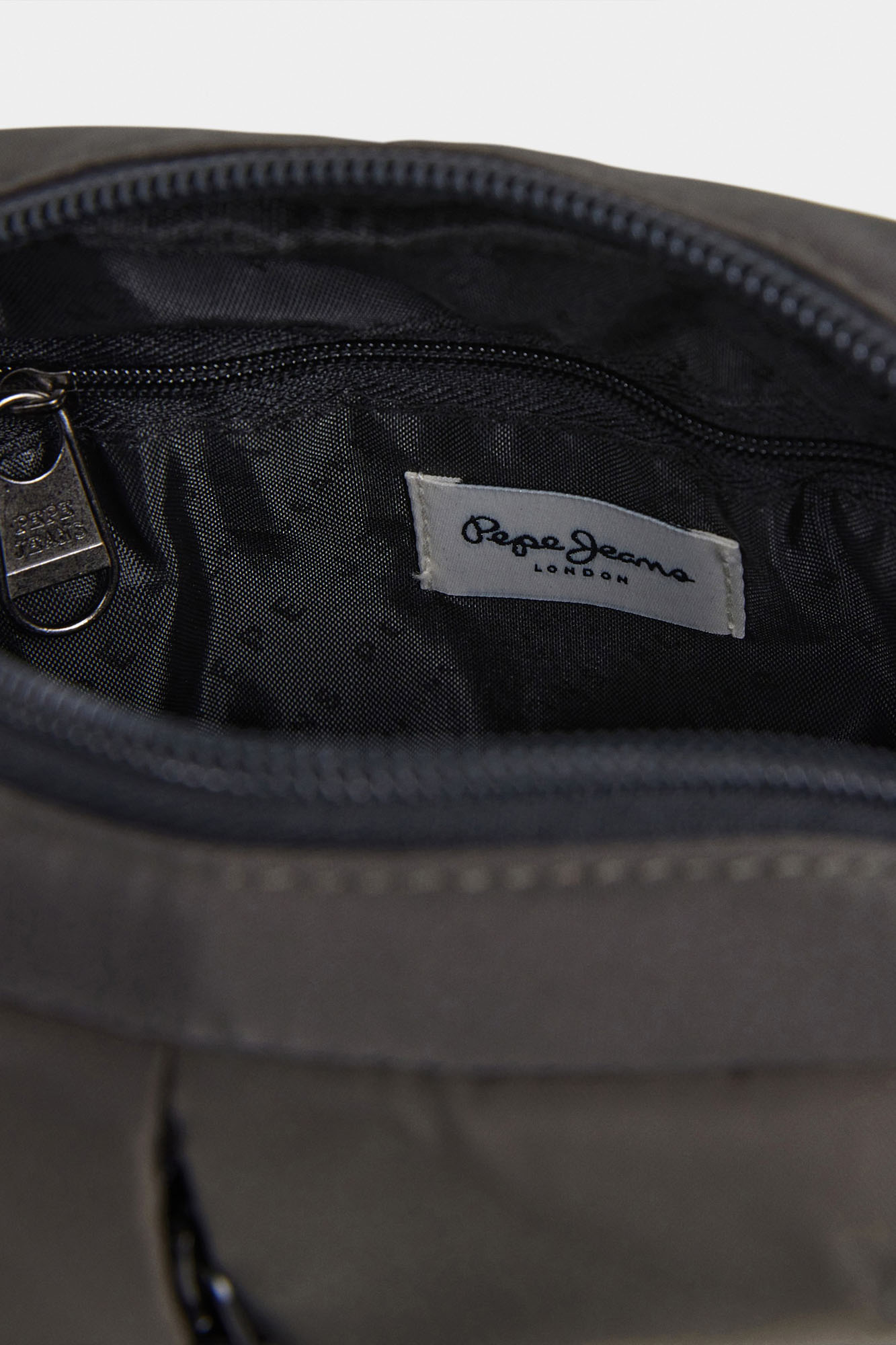 PM0300003 Сумка Pepe Jeans Черный