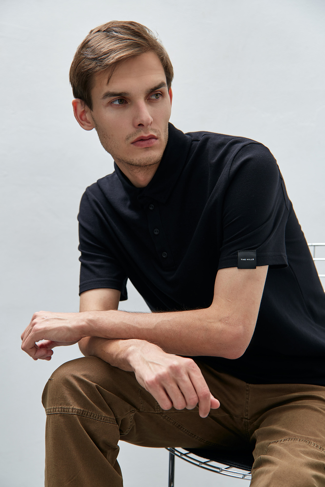 M-232-P-23-0069 Поло The Hills Черный