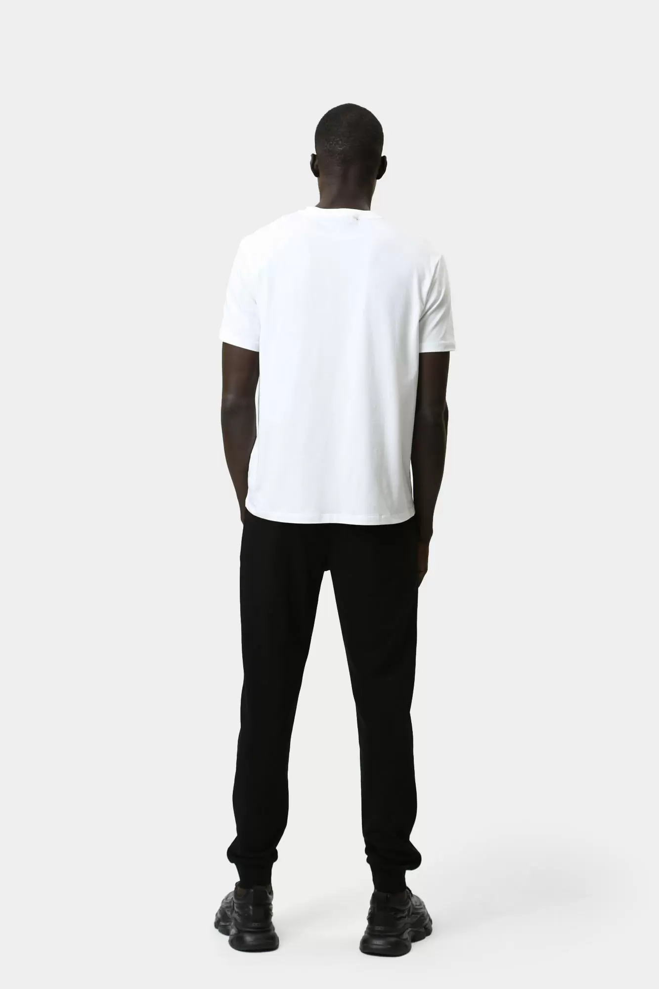 551235_75546 Футболка Karl Lagerfeld Белый