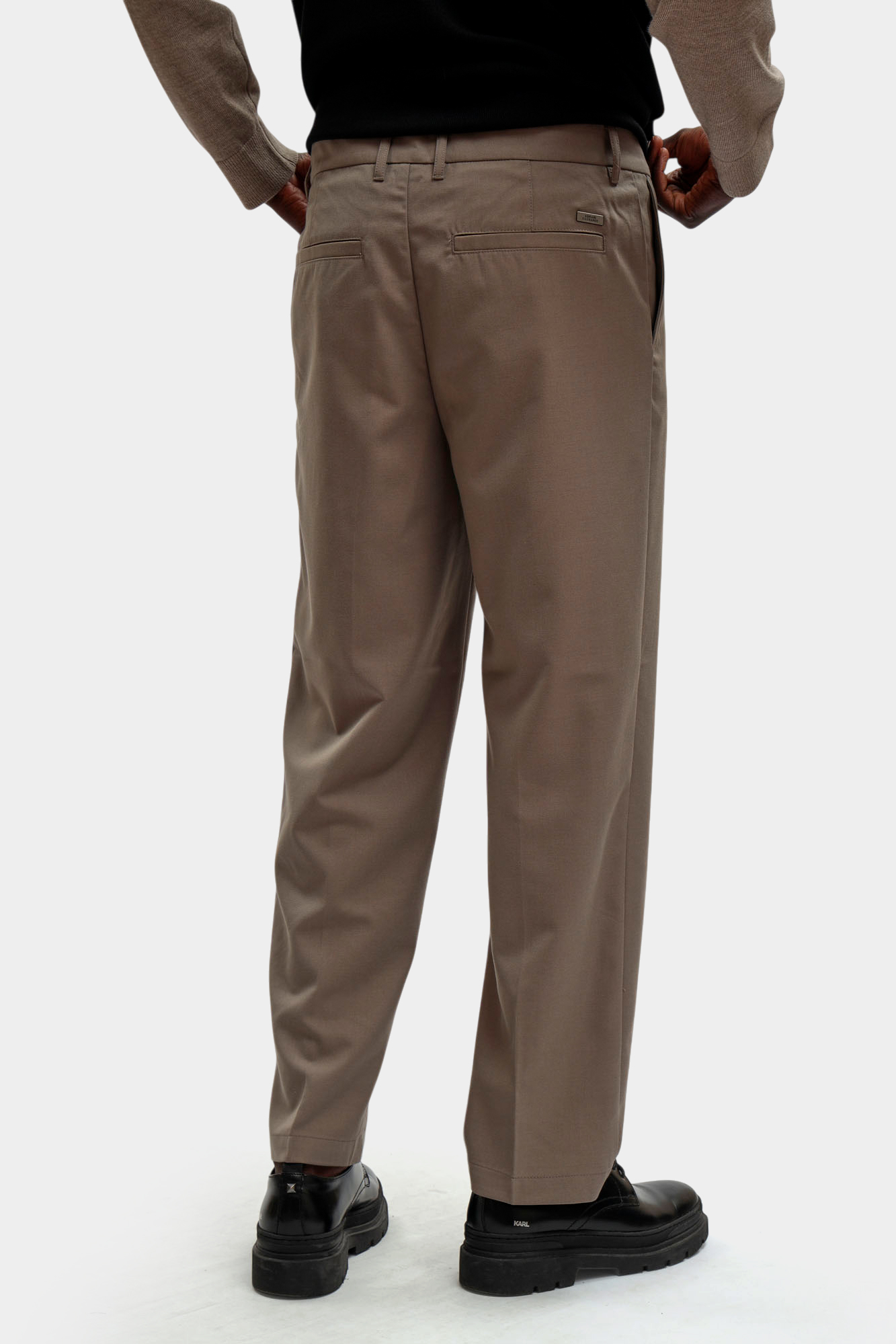 XM001816_AF21302 Брюки Armani Exchange Коричневый