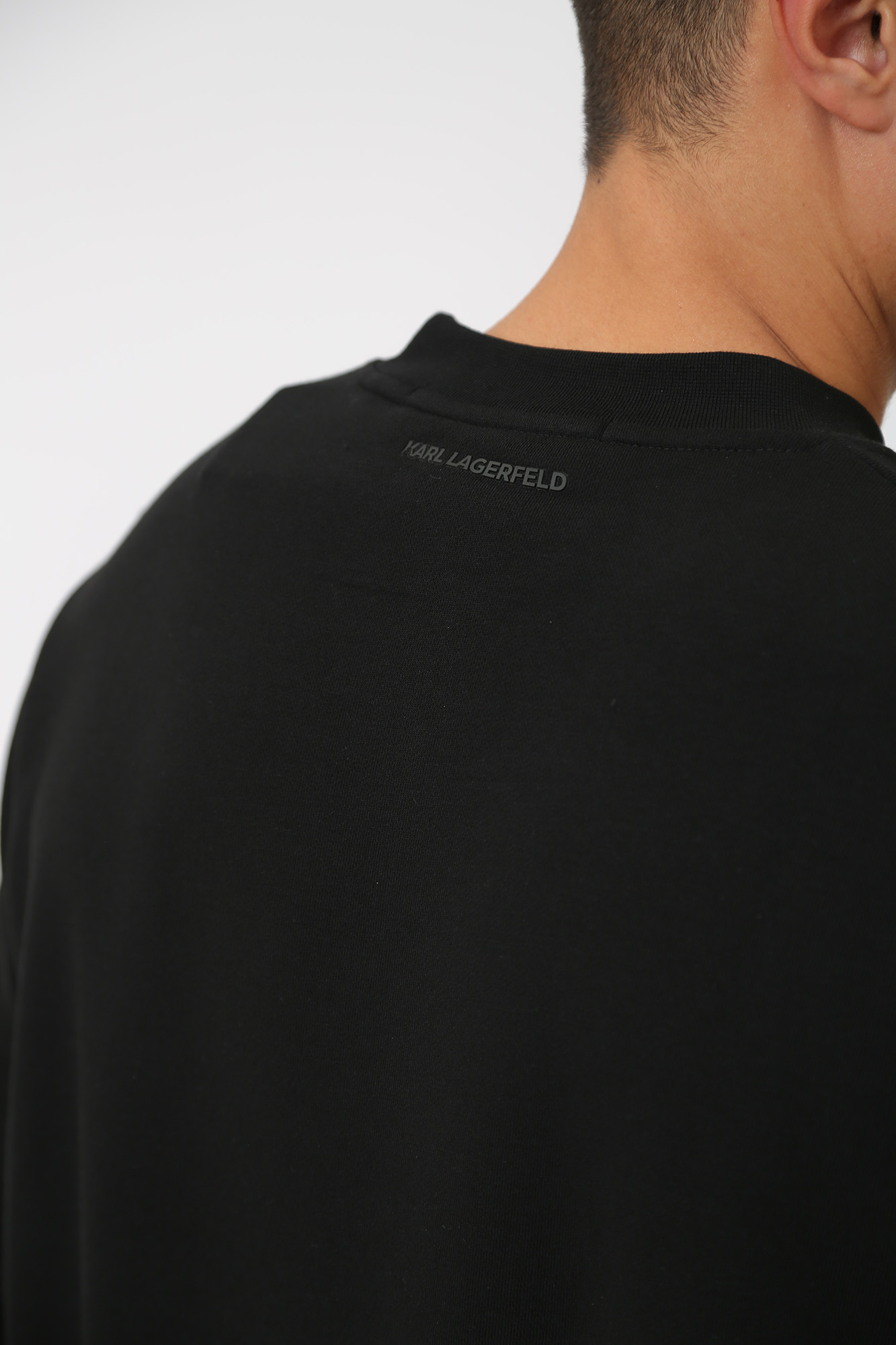 534910_705025 Свитшот Karl Lagerfeld Черный