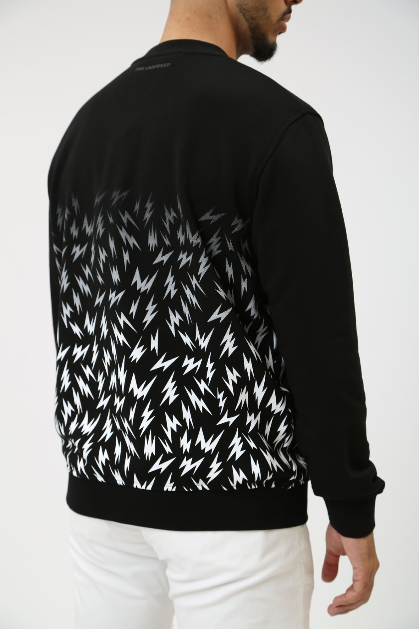 542900_705007 Свитшот Karl Lagerfeld Черный