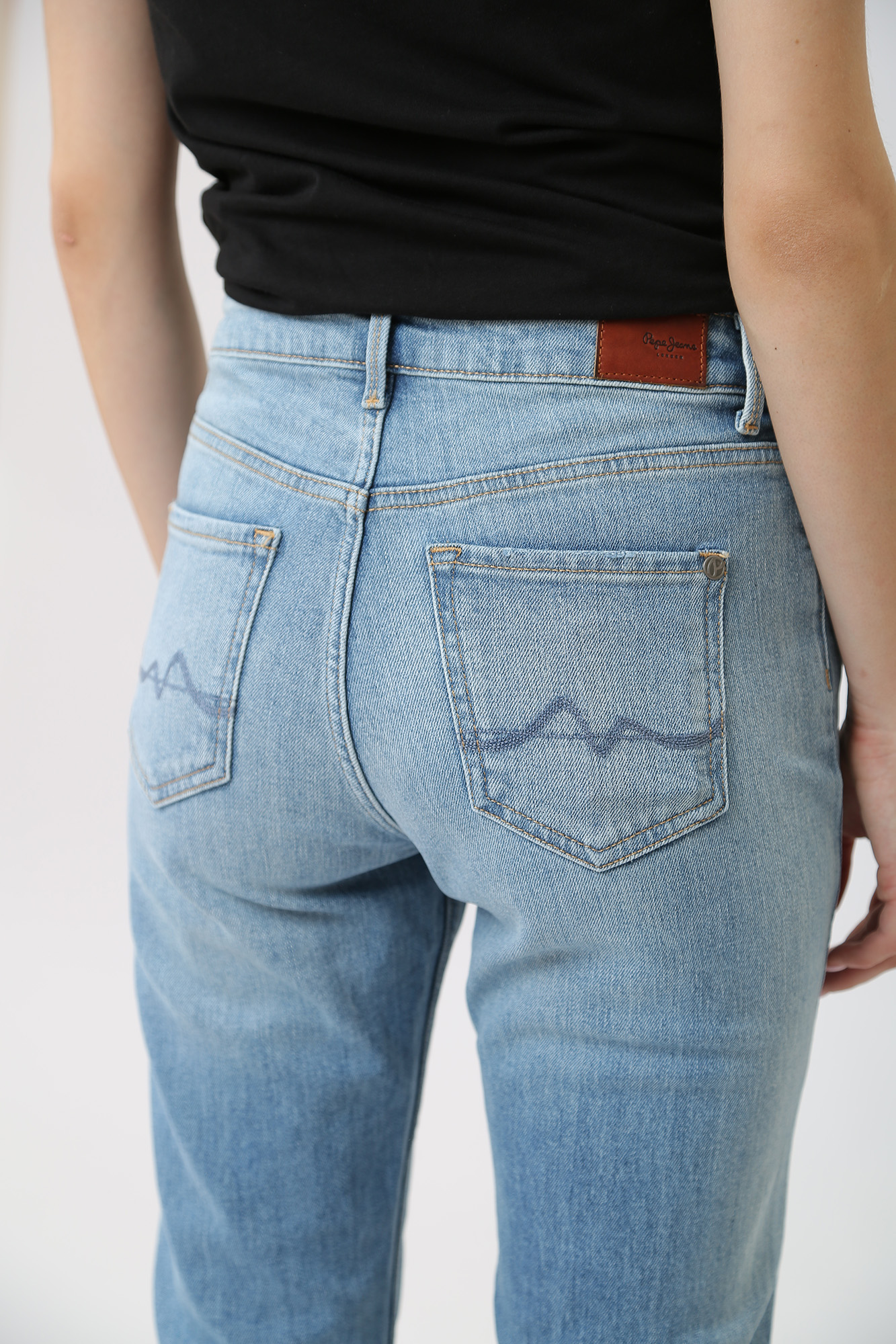 PL204592MI7 джинсы straight jeans hw  pepe jeans 