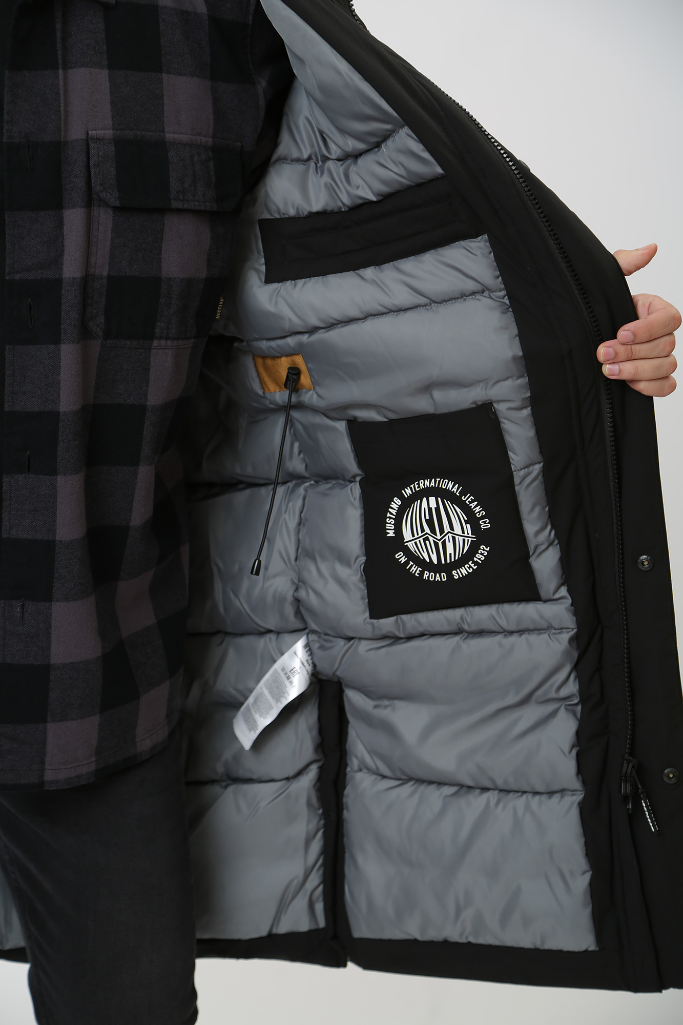 1014181 Куртка утепленная Mustang Черный