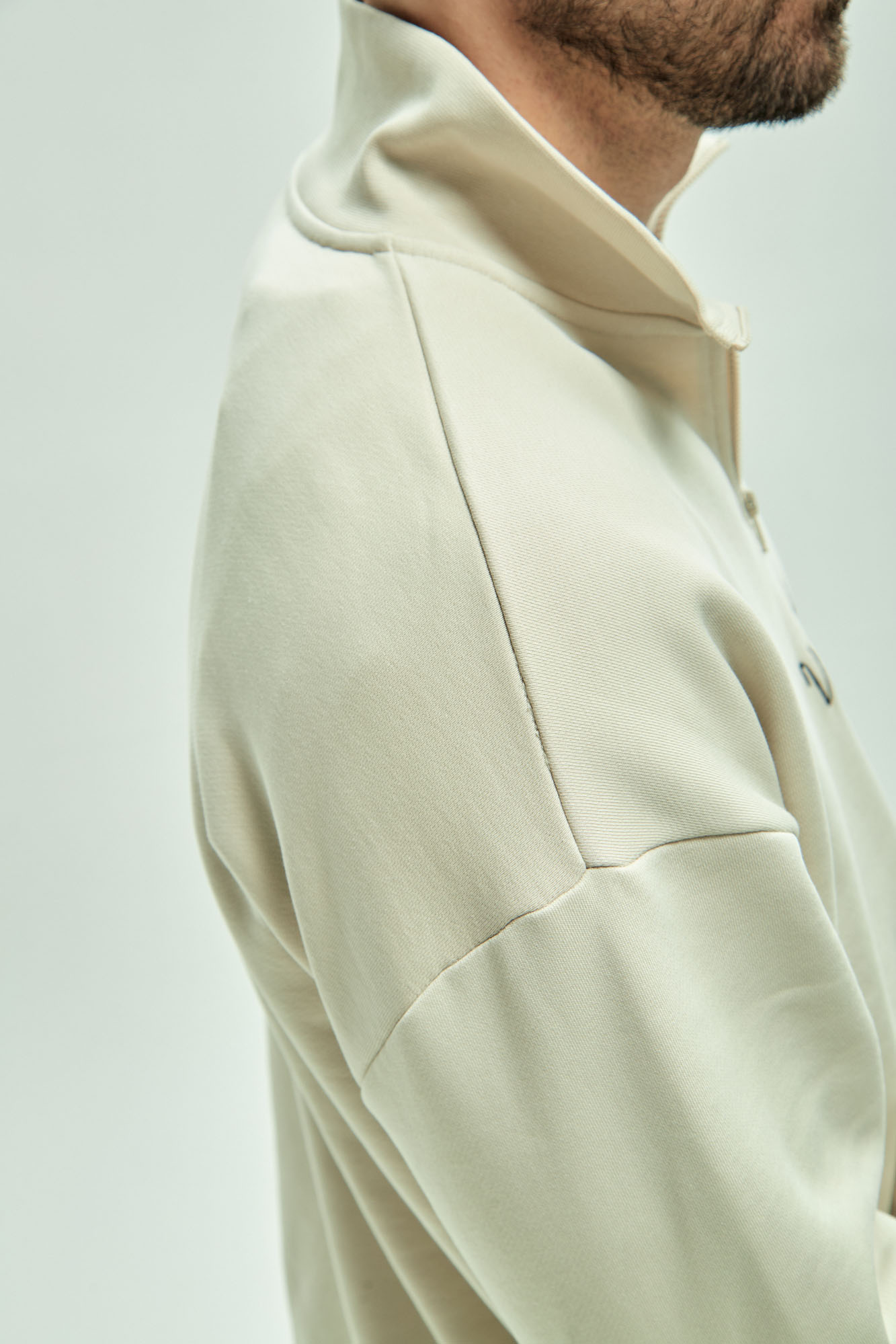 VM-ERK-20-048 Свитшот Van Mich Бежевый