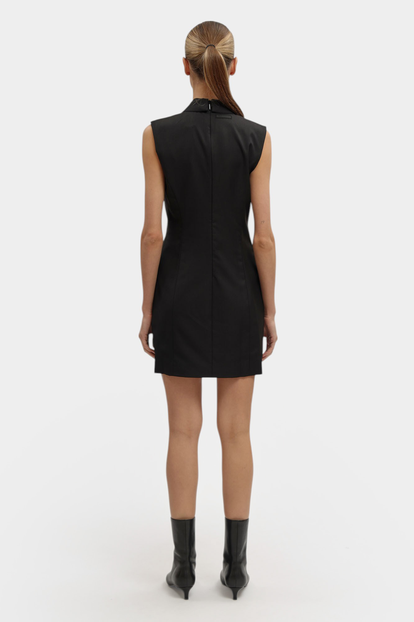 XW001414_AF10855 платье armani exchange 