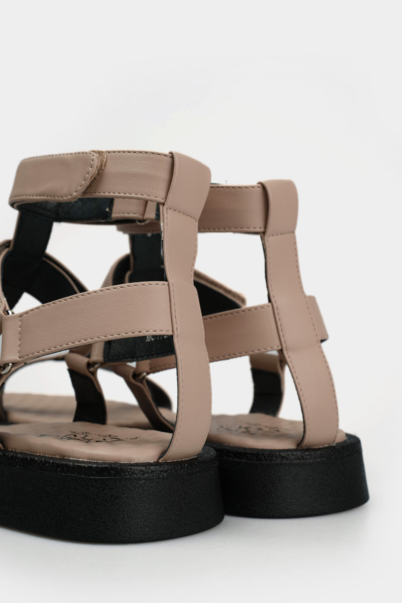 MC17206-WL Сандалии Marc Cony Бежевый